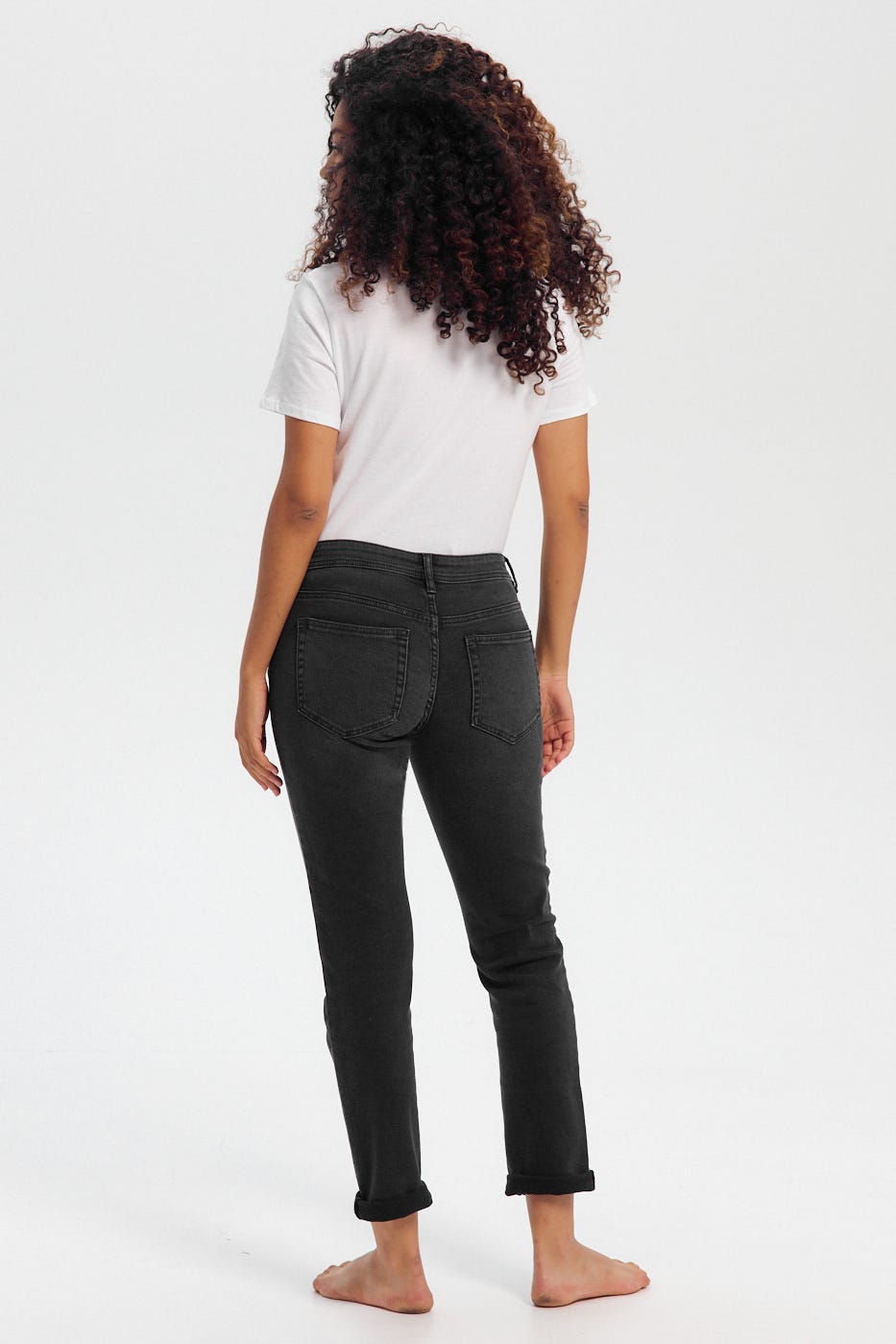 Jean girlfriend LUCIEN