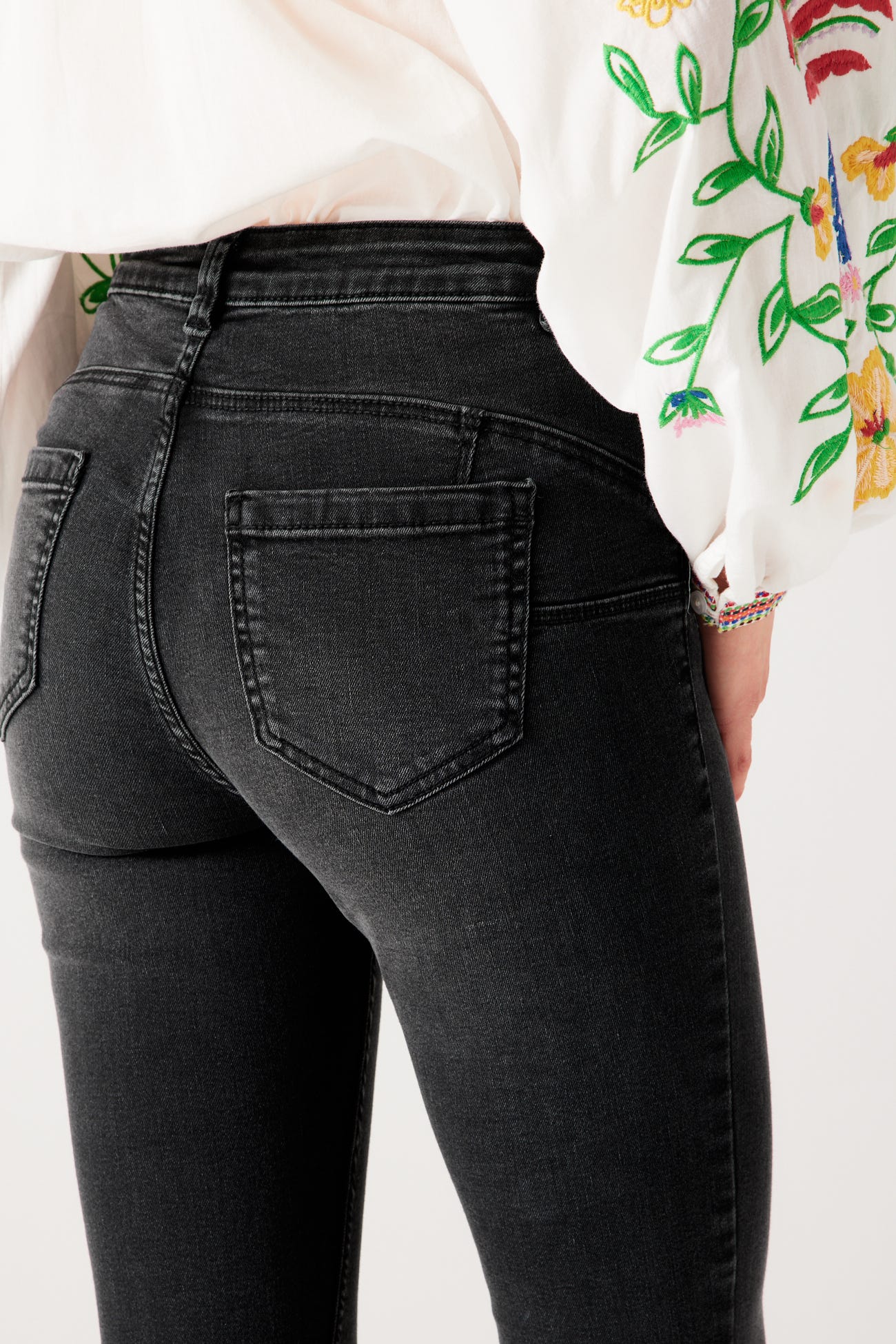 Jeansy push up ERNEST