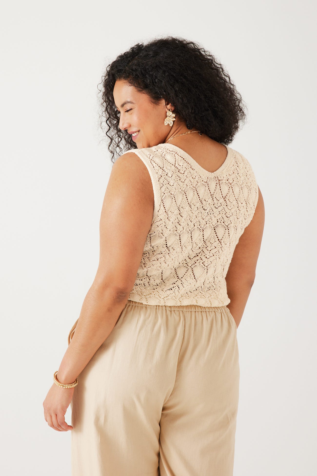 Eco-design crochet top