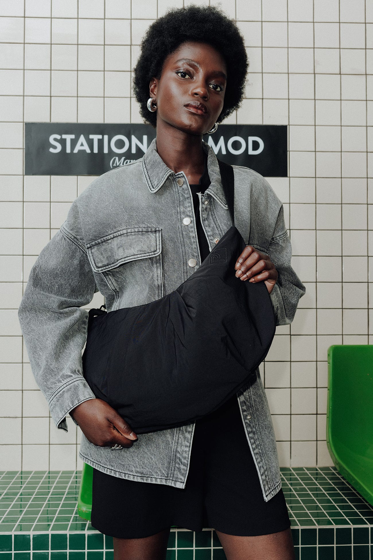 Half-moon canvas bag