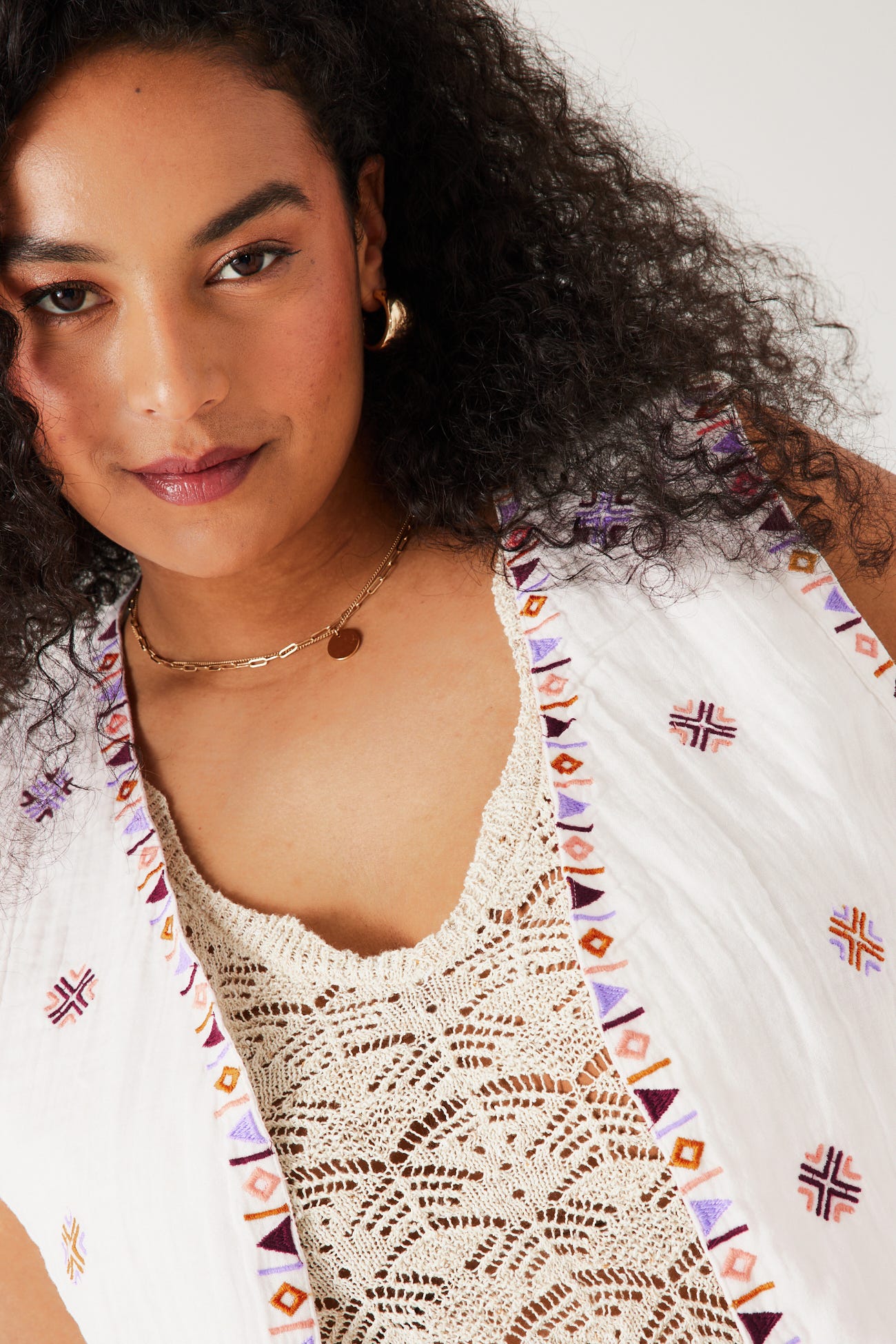 Boléro brodé en coton Femme