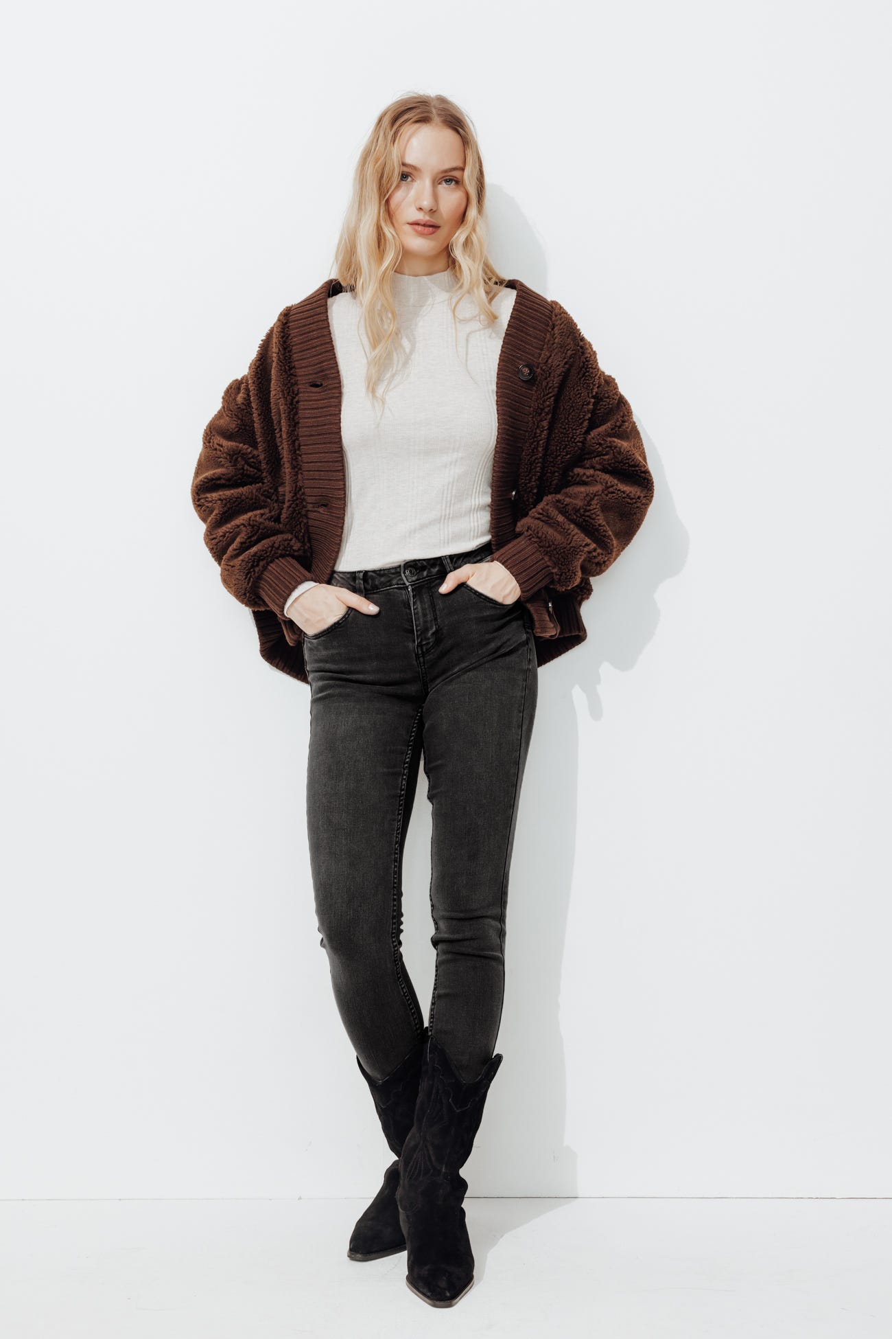 Jeansy push up ERNEST