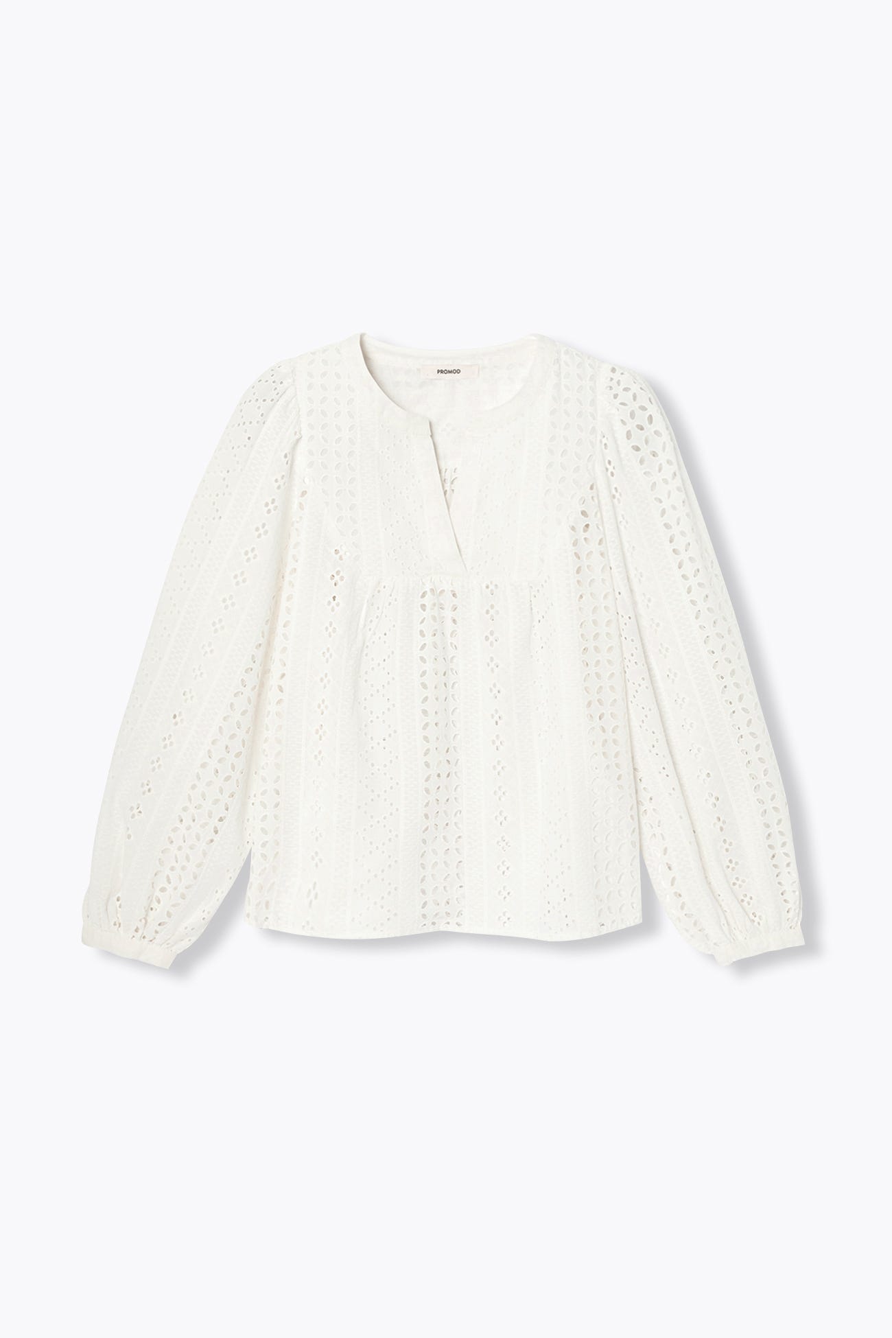 Broderie anglaise blouse