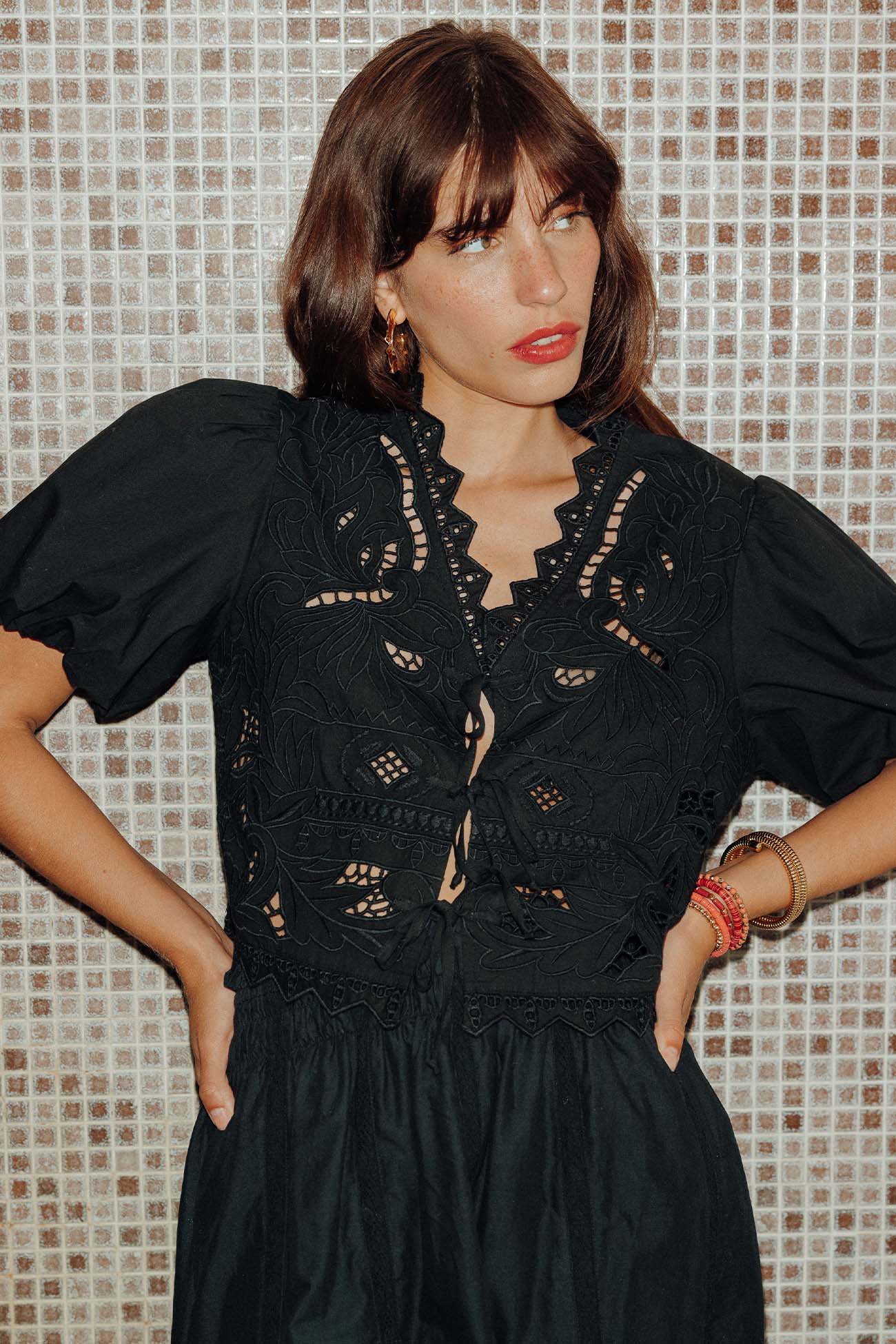 Chemisier cropped brodé Femme
