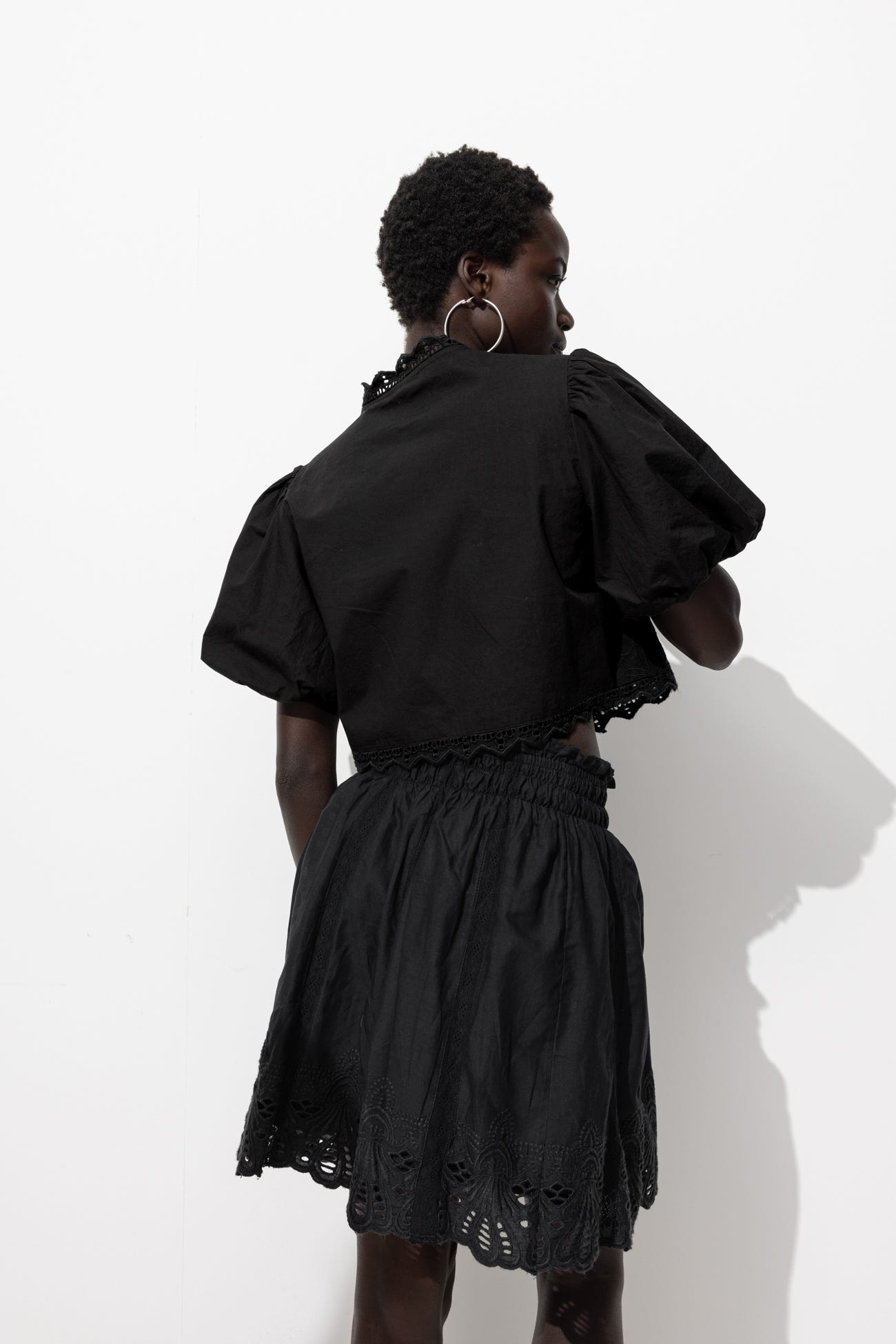 Chemisier cropped brodé Femme
