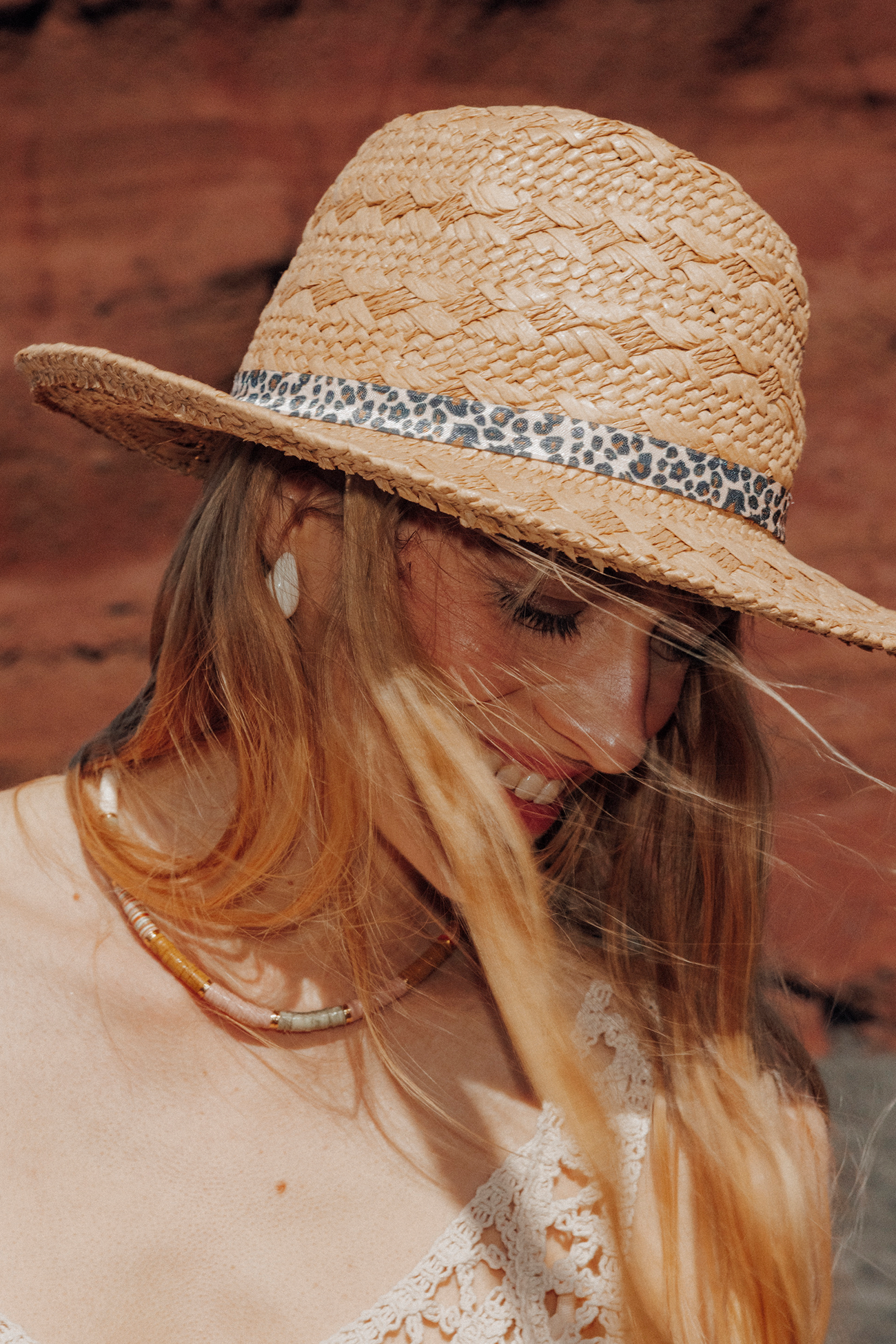 Chapeau de soleil tressé