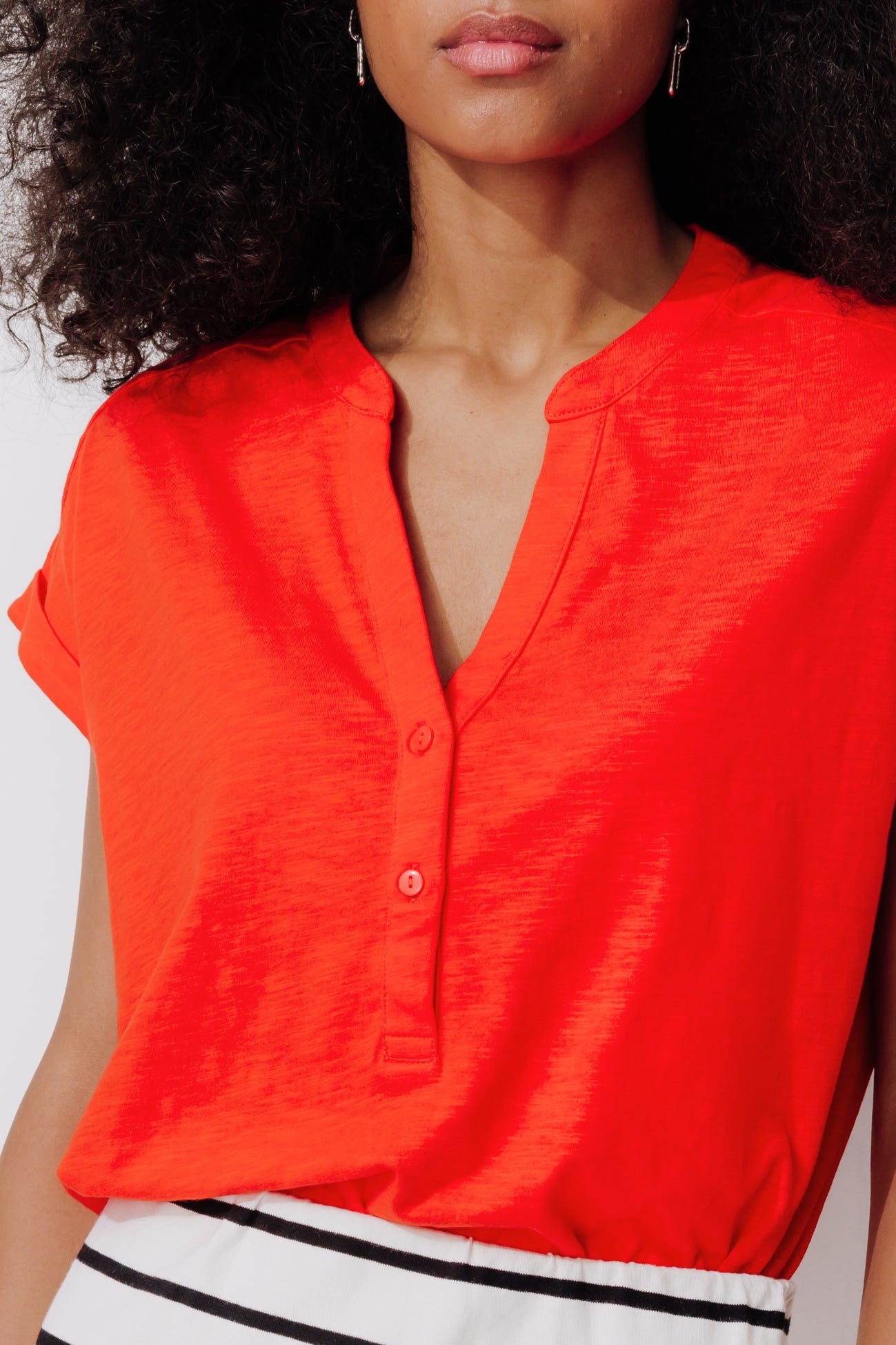 T-shirt col tunisien Femme