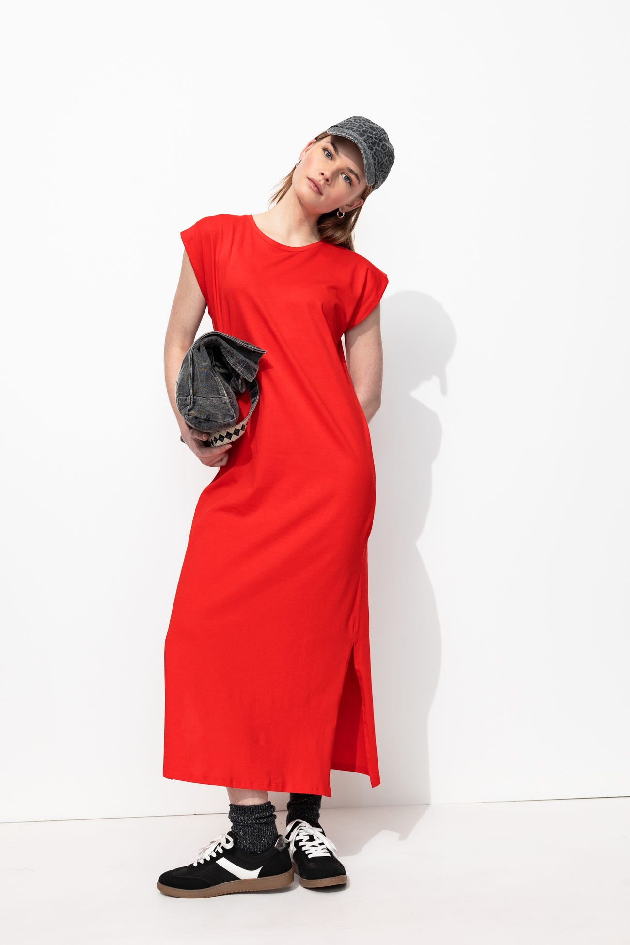 Langes T-Shirt-Kleid