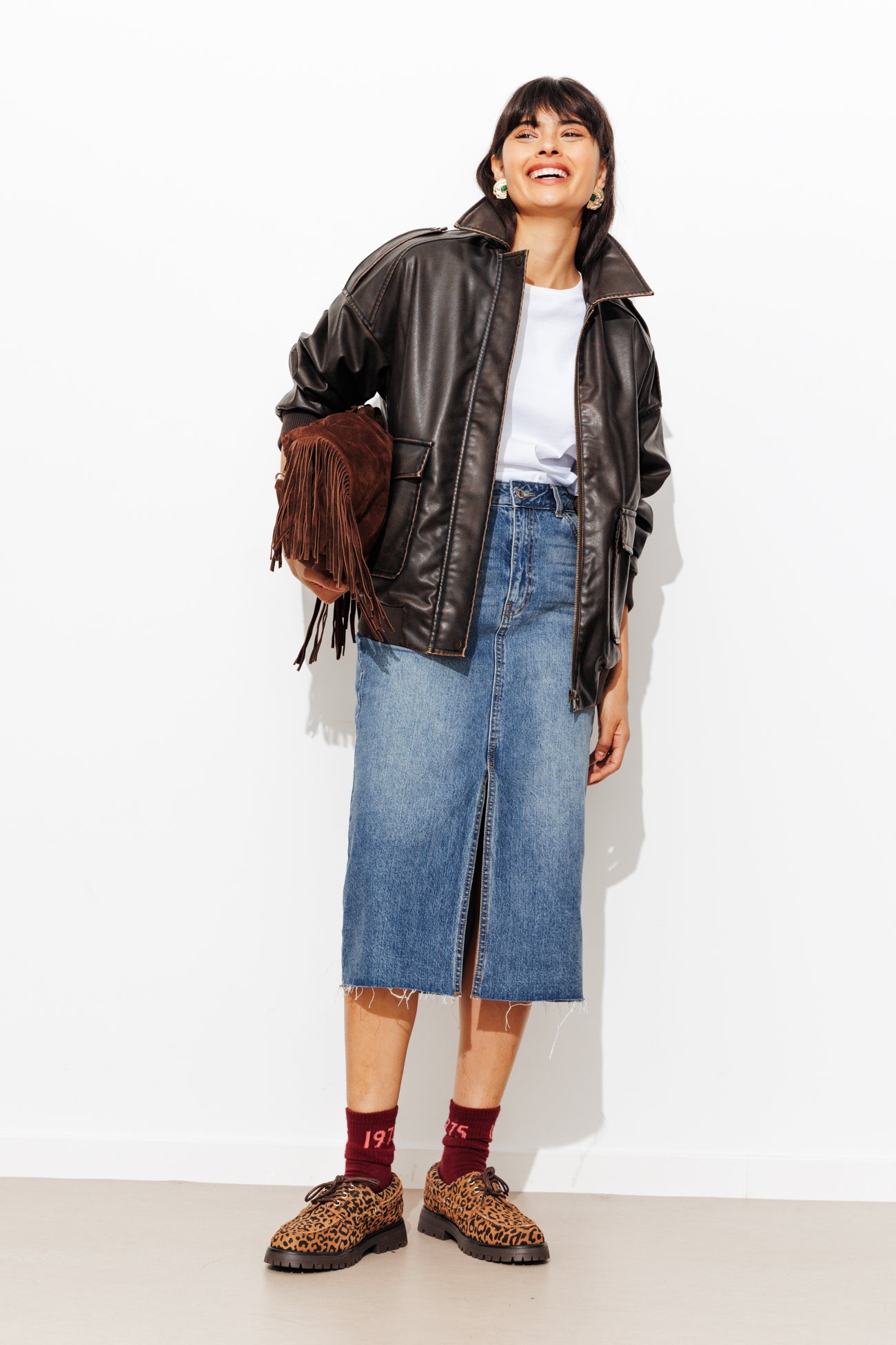 スカート LAYERED REMAKE DENIM SKIRT 24size LAYERED REMAKE DENIM SKIRT 24size Thrift flip! From jeans to denim