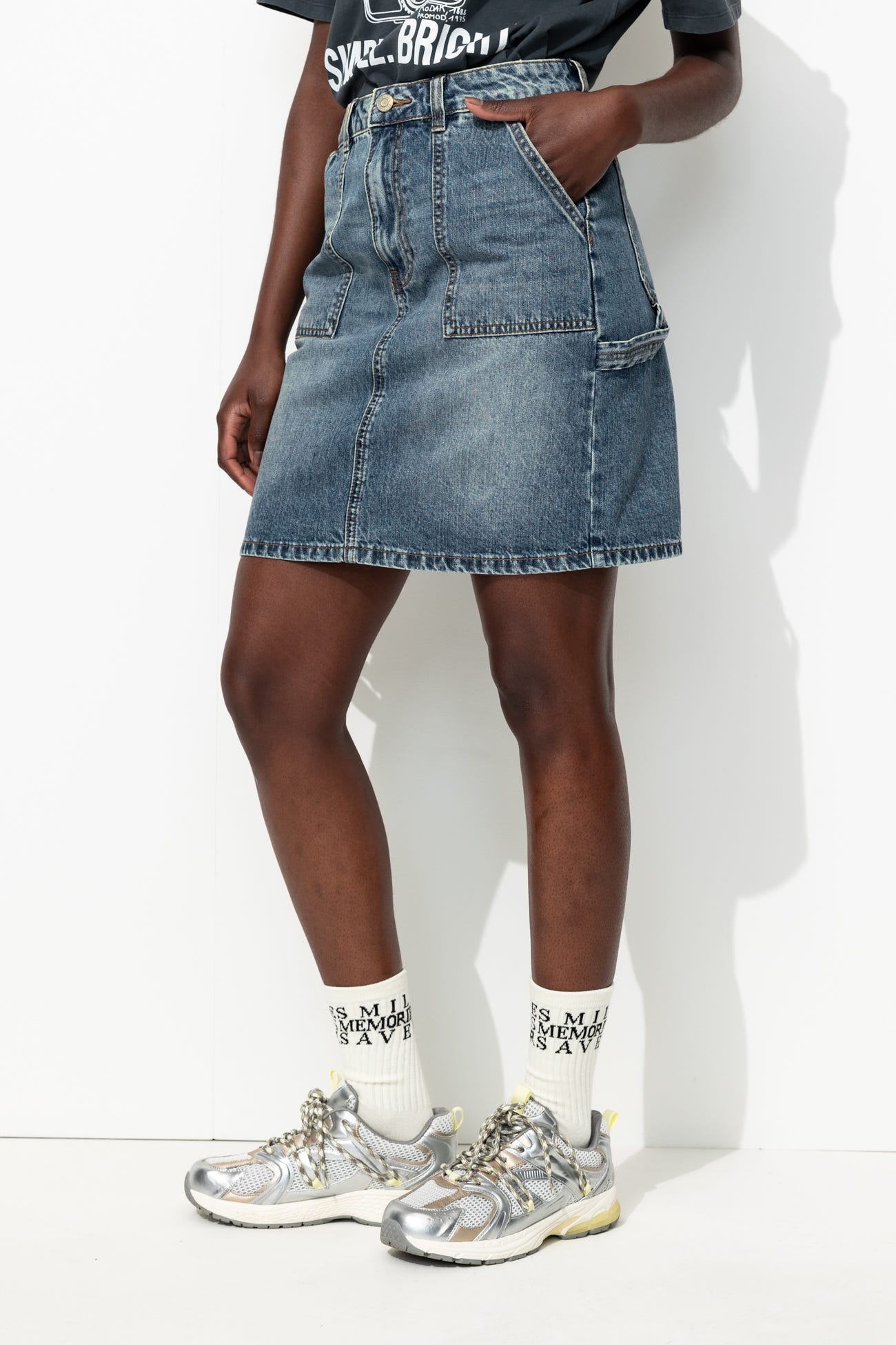 Jeansowa spódniczka