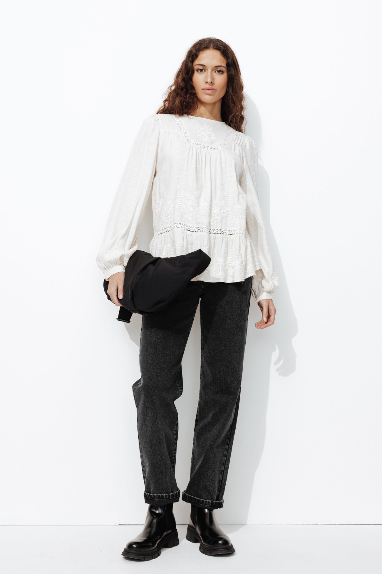 BASILE jean droit high rise