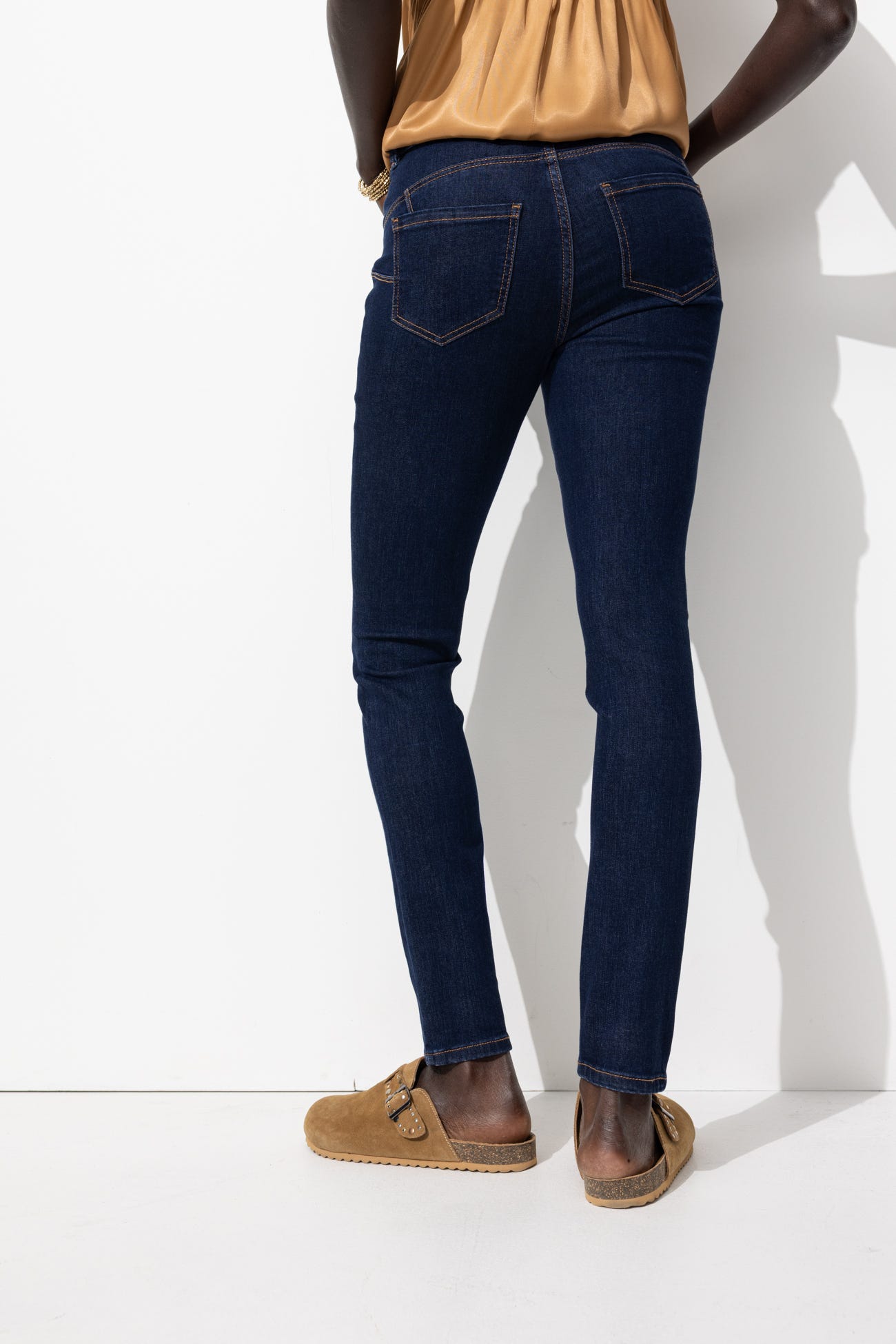 ERNEST push-up skinny jeans