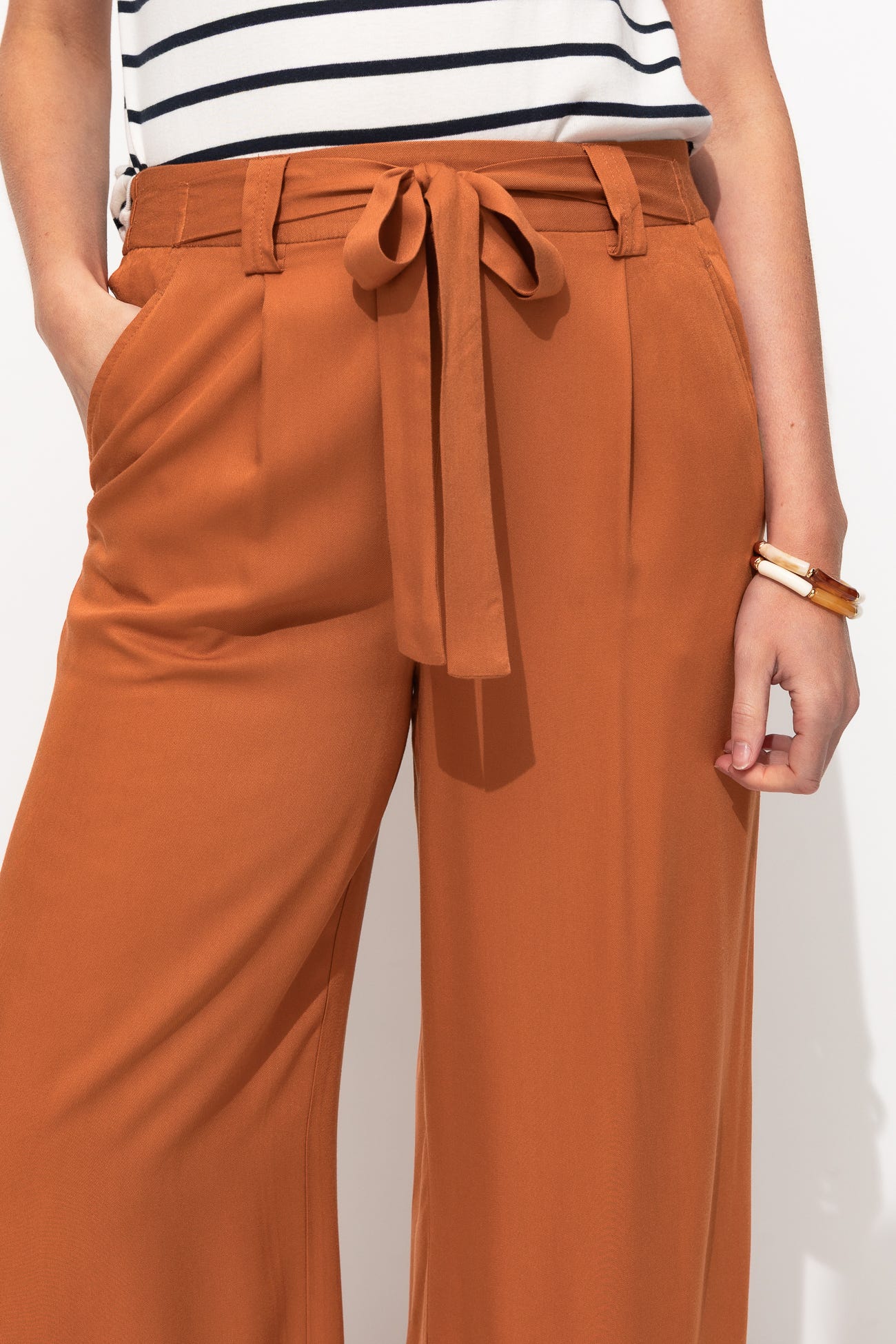 Pantalon large et fluide Femme