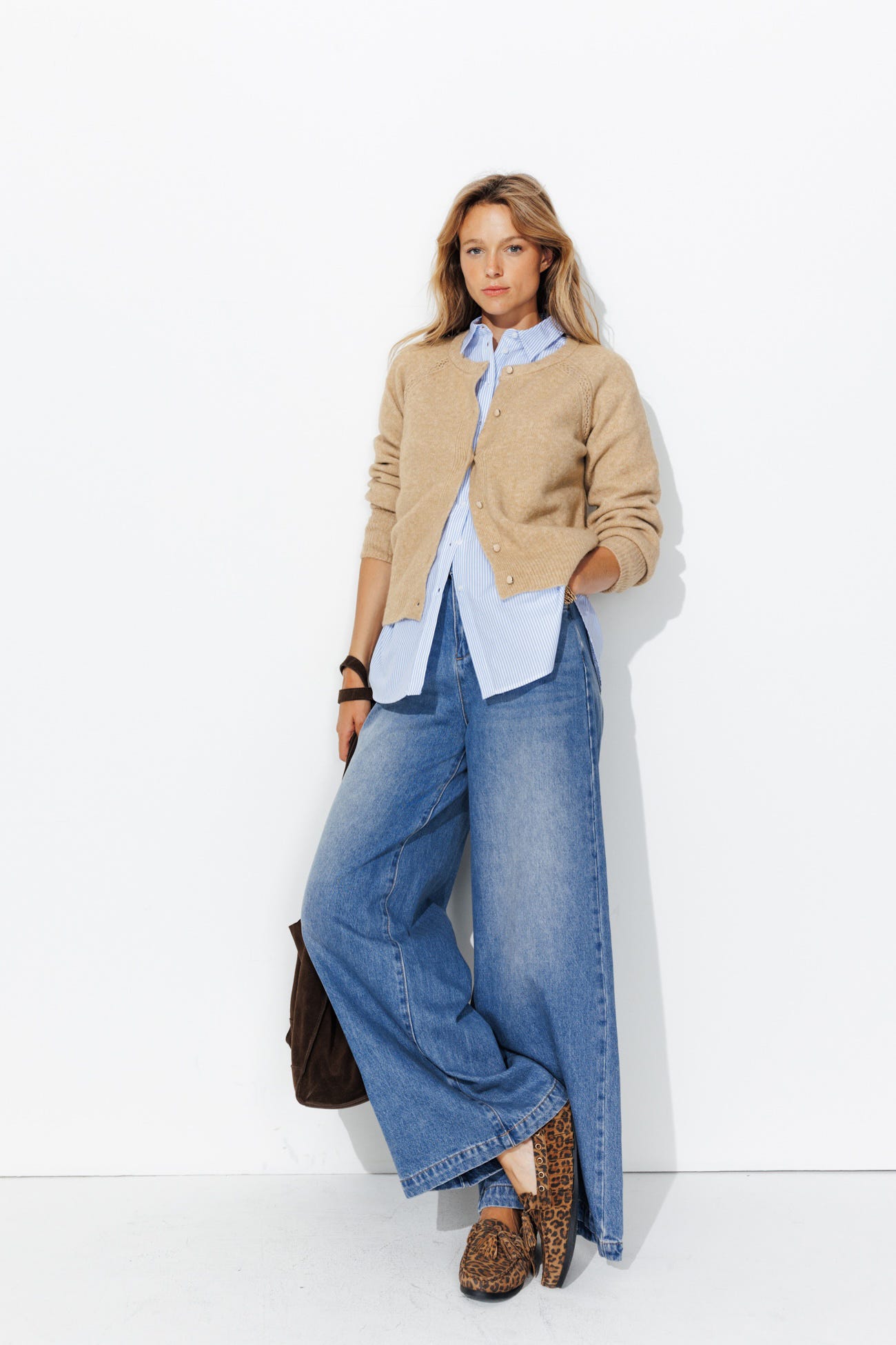 Cardigan mit rundem Kragen