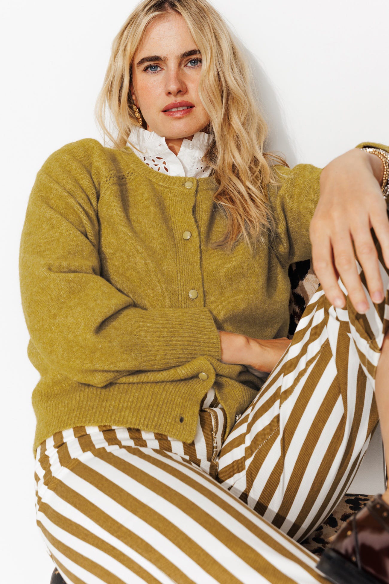 Cardigan mit rundem Kragen