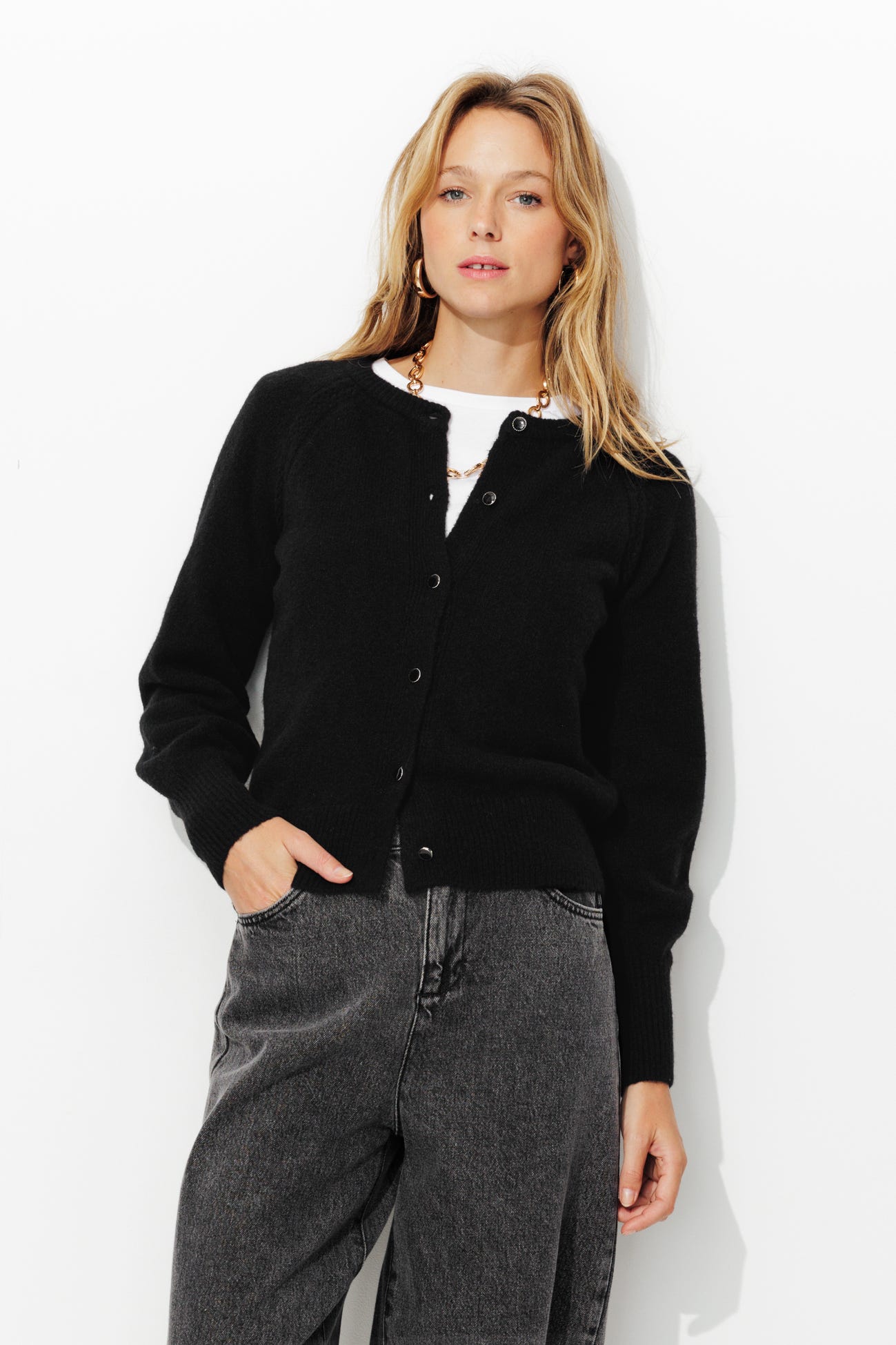 Cardigan mit rundem Kragen