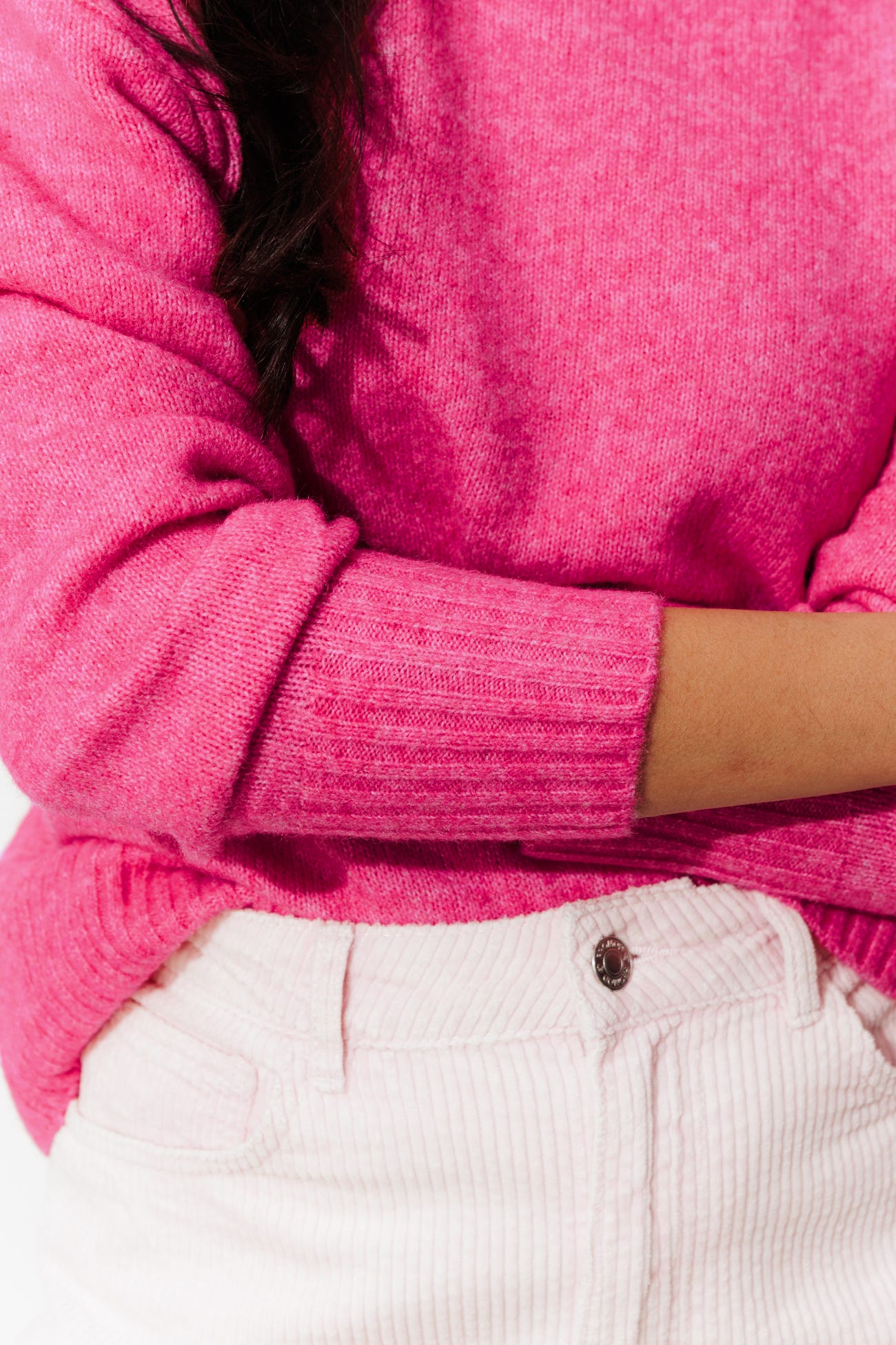 Short round-neck jumper