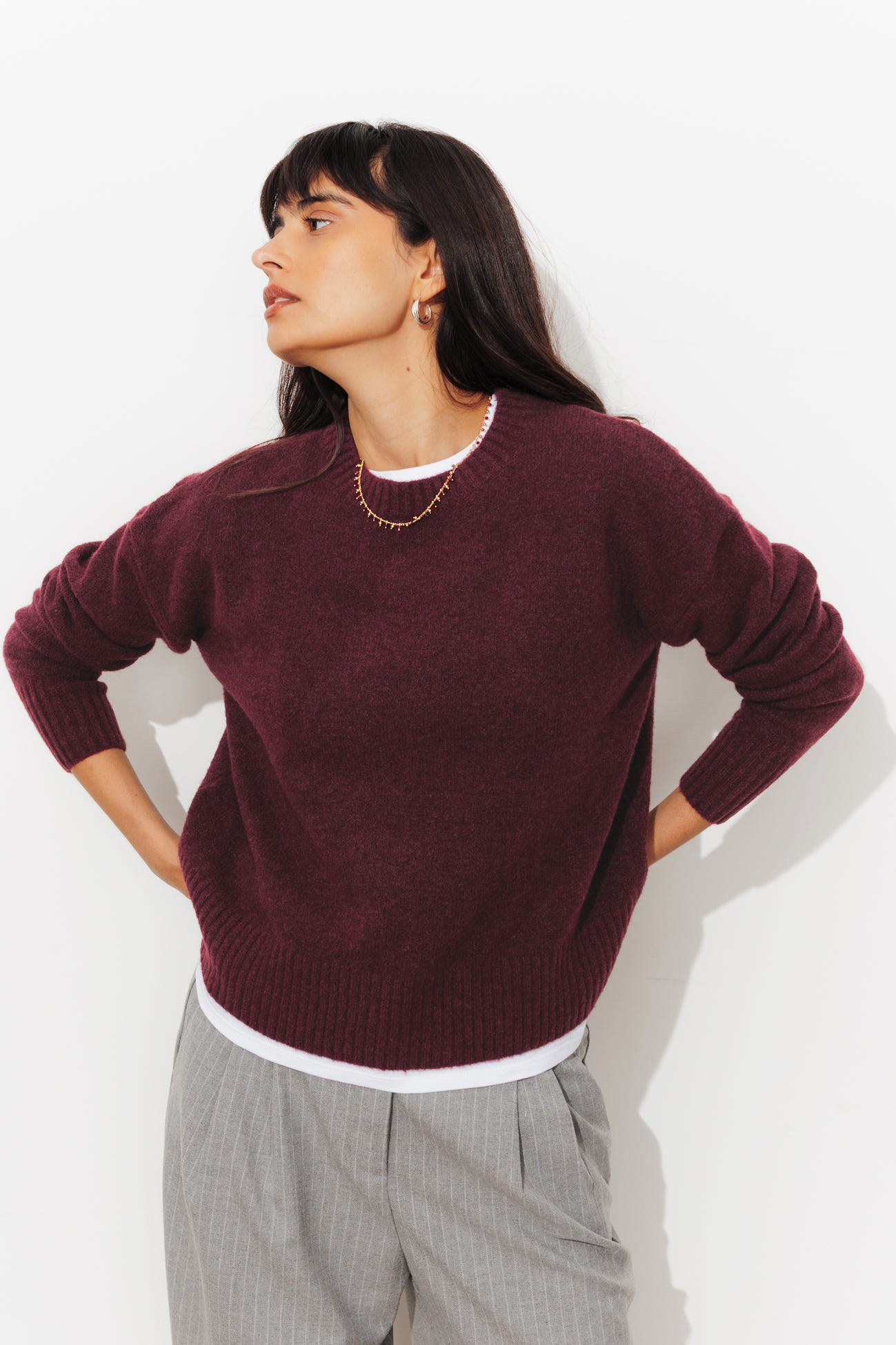 Short round-neck jumper