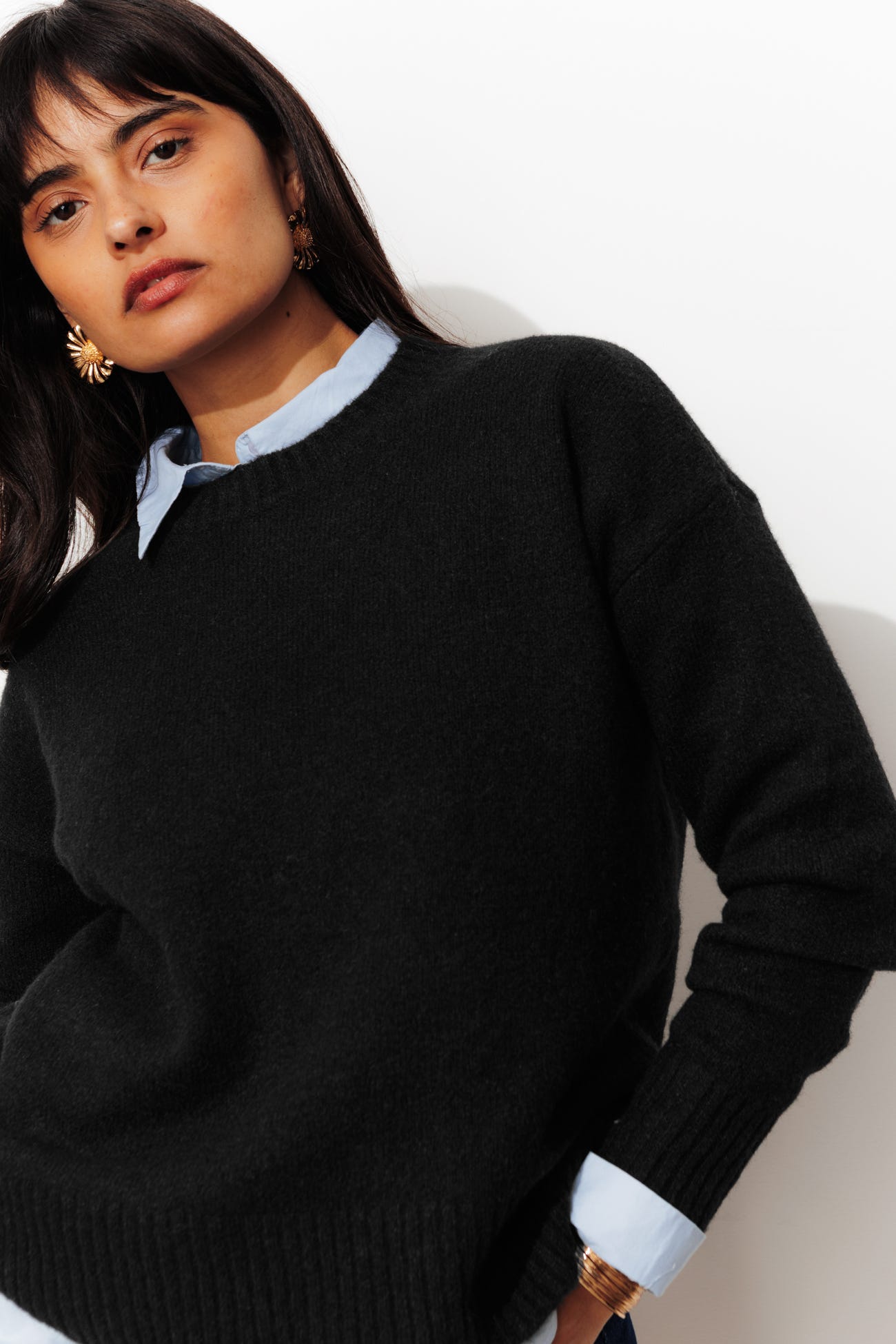 Short round-neck jumper