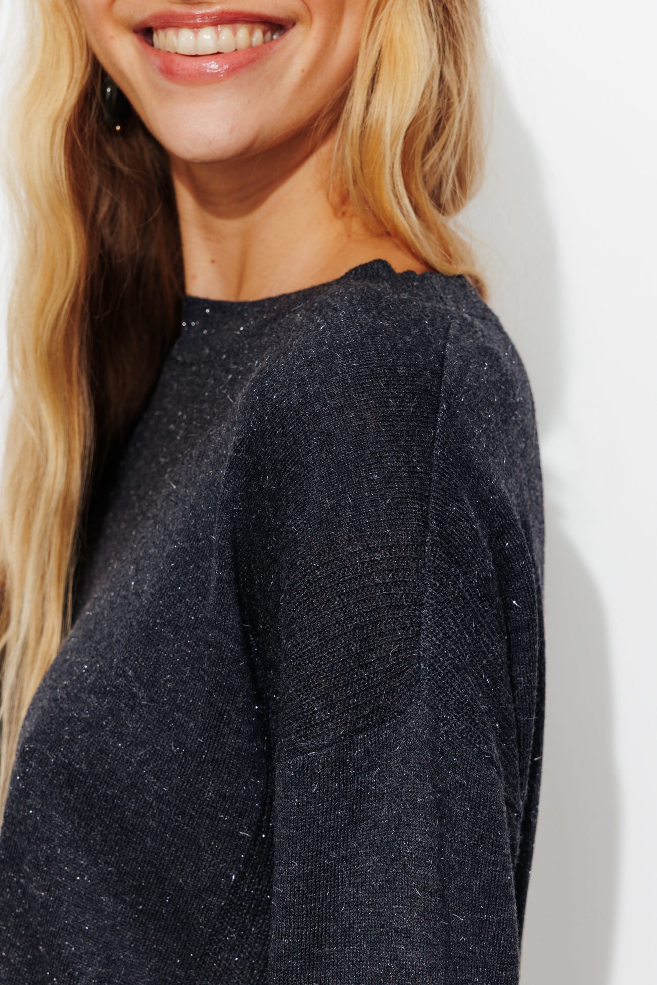 Jersey fino oversize brillo