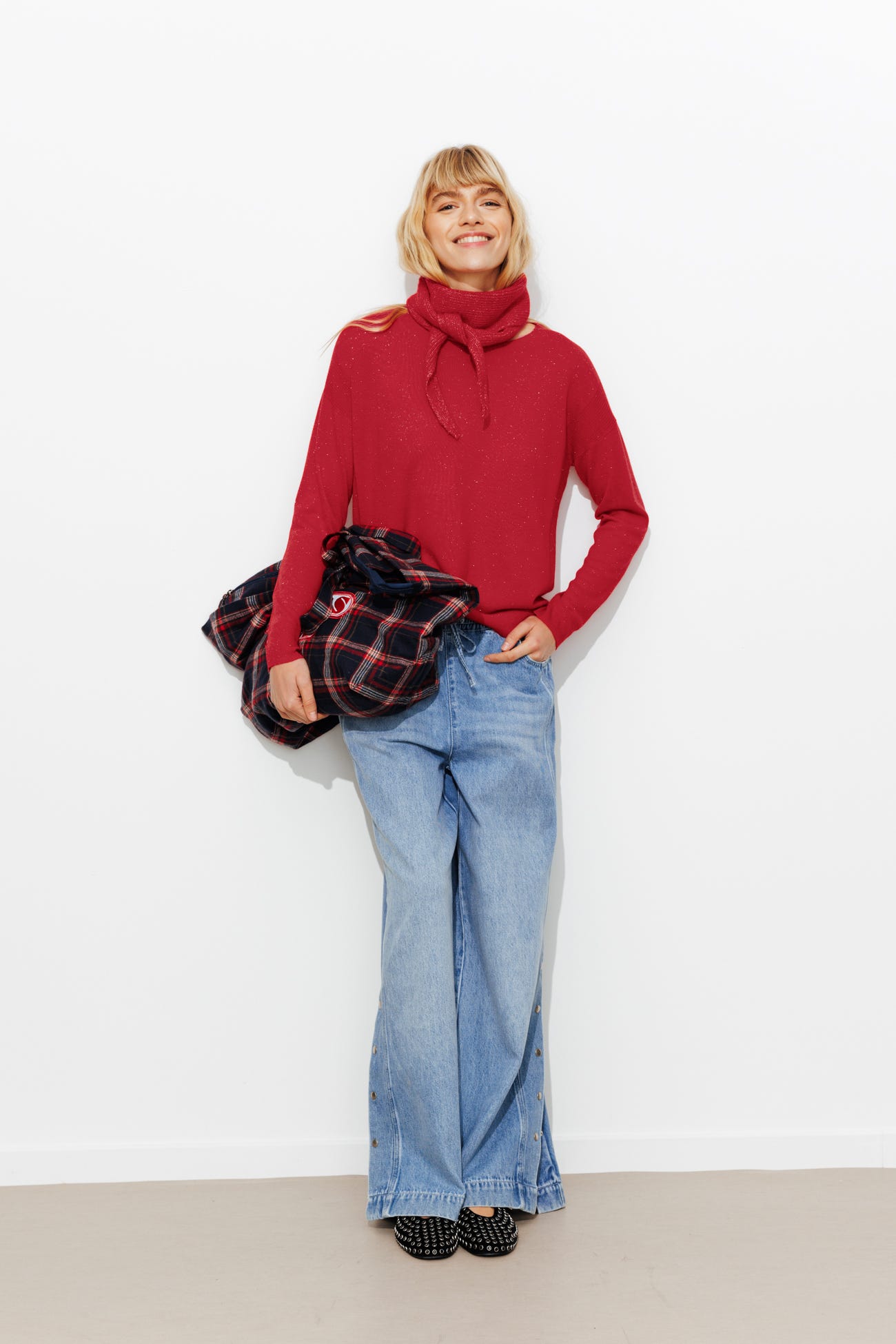 Jersey fino oversize brillo