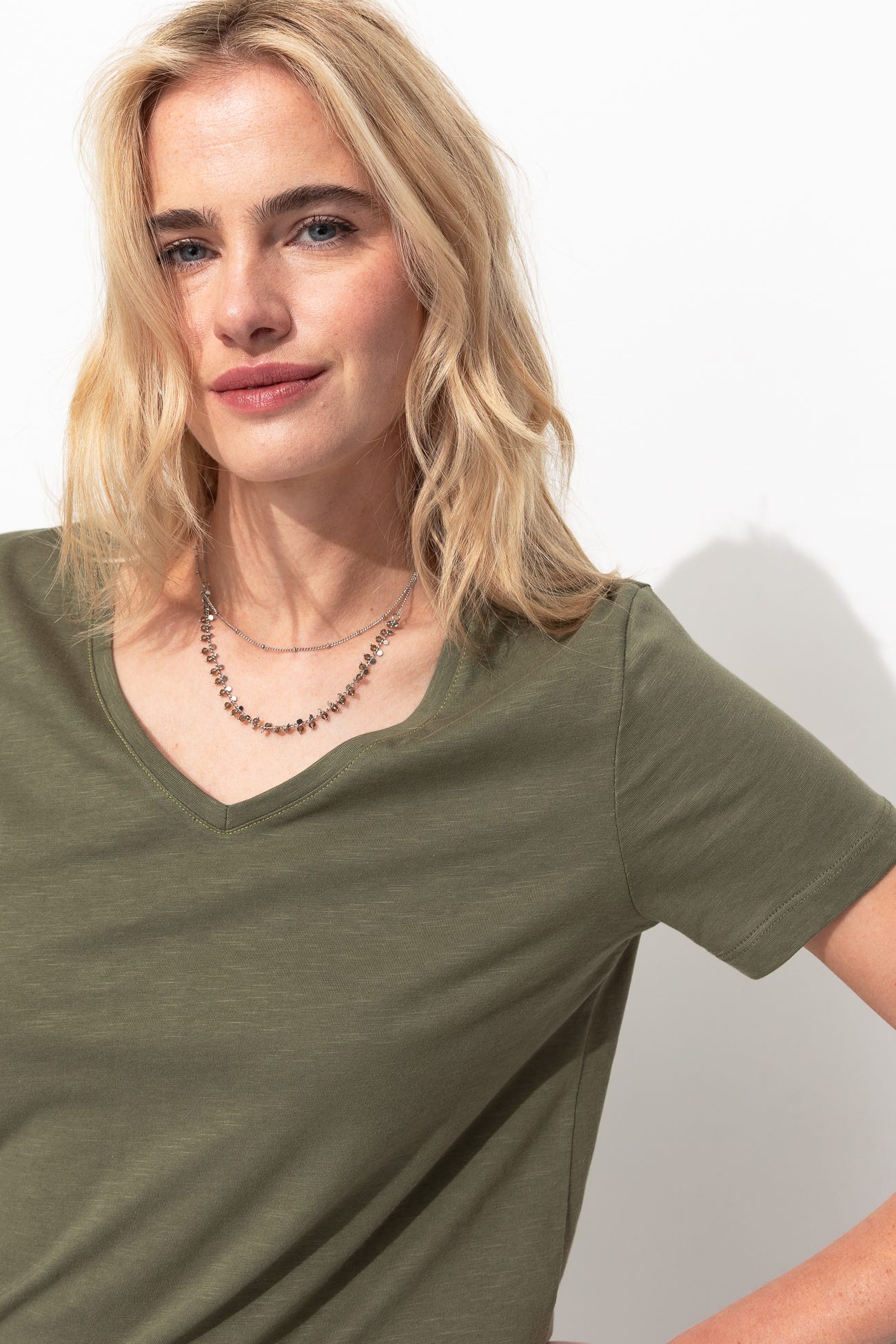 T-shirt col V Femme