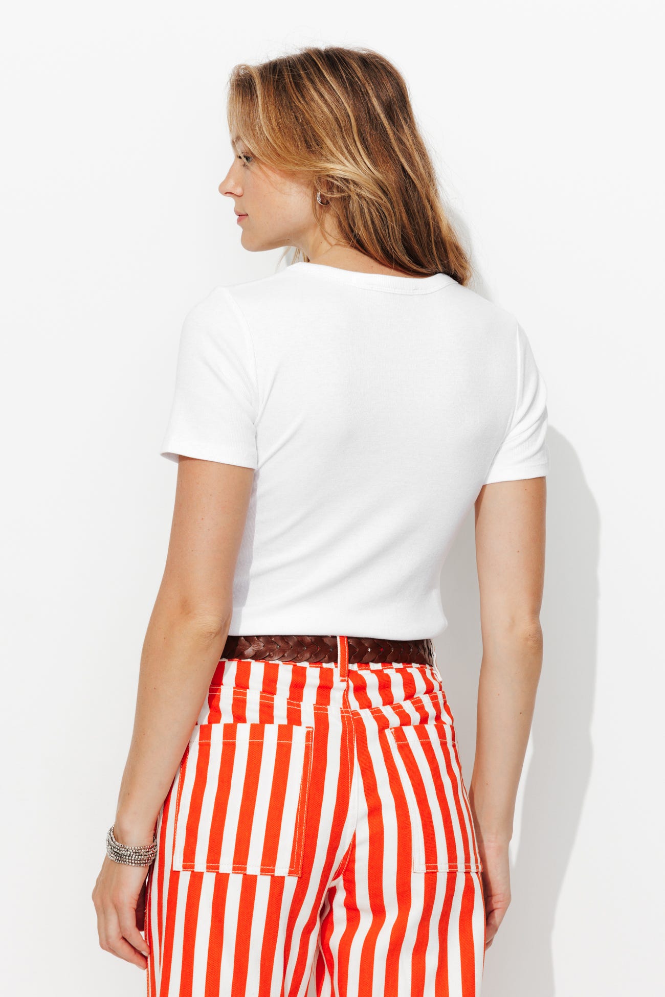 T-shirt costine maniche corte