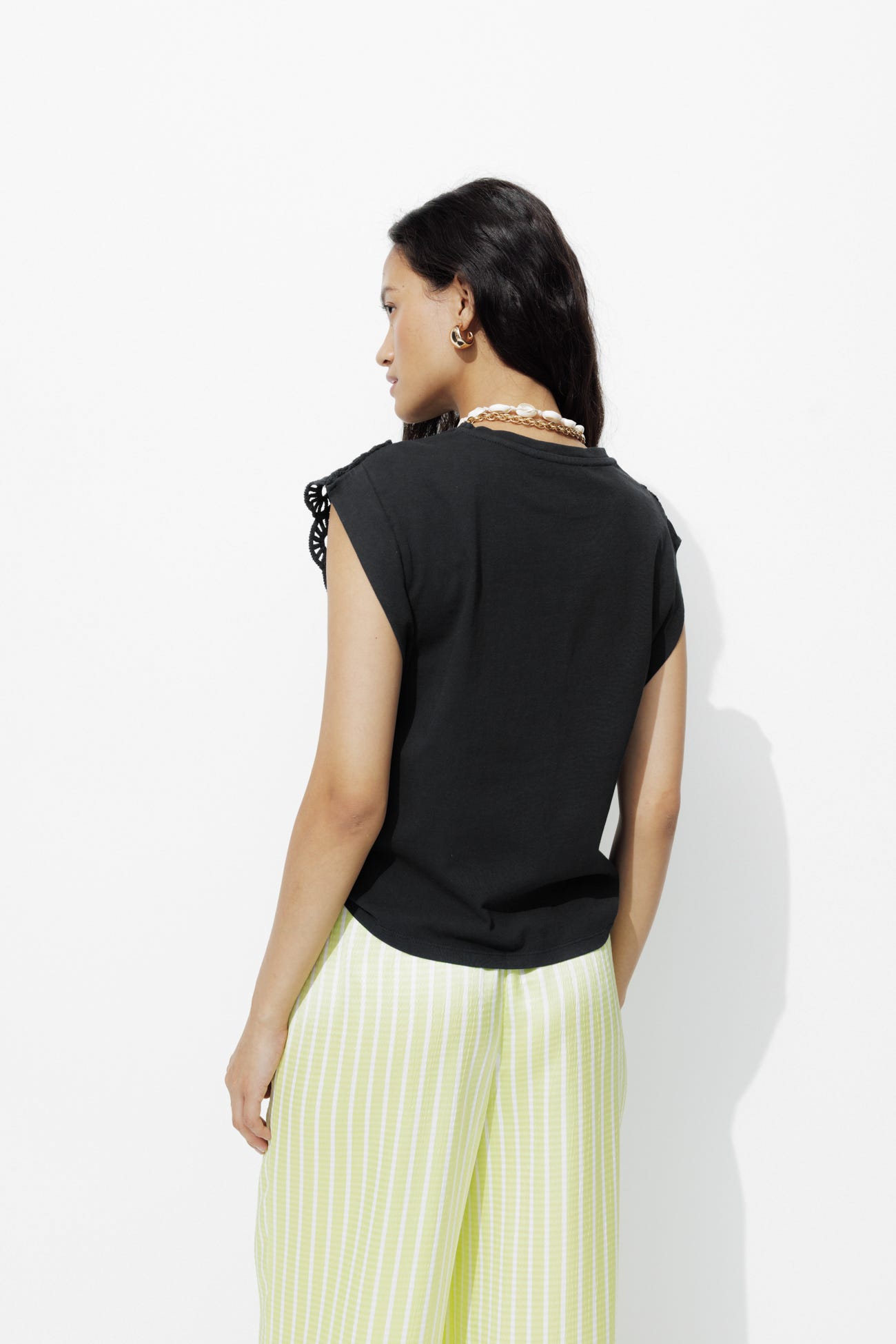 Macramé detail t-shirt