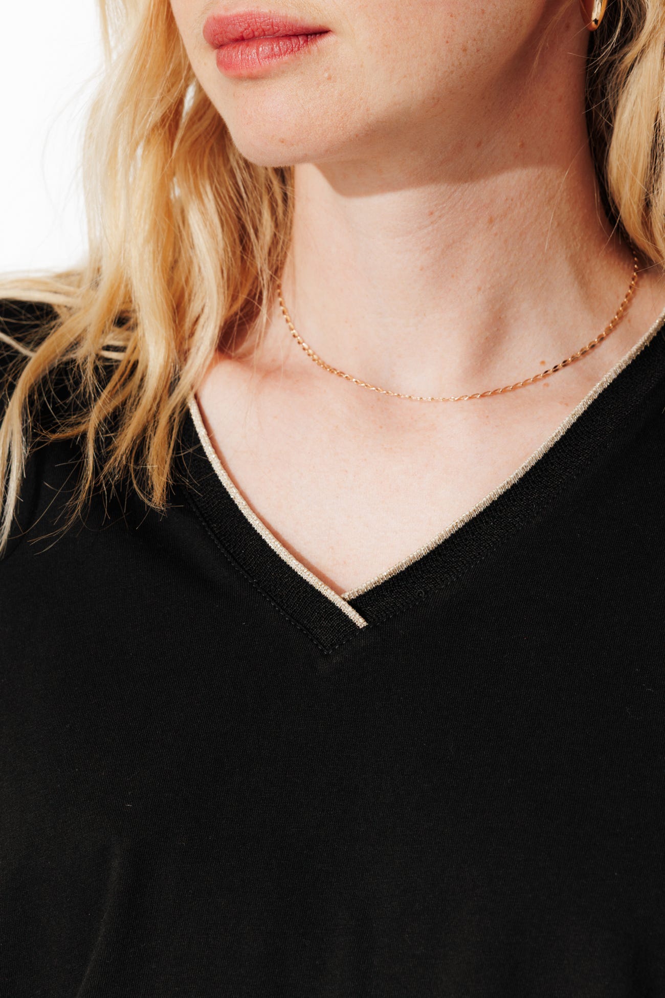 Camiseta cuello de pico