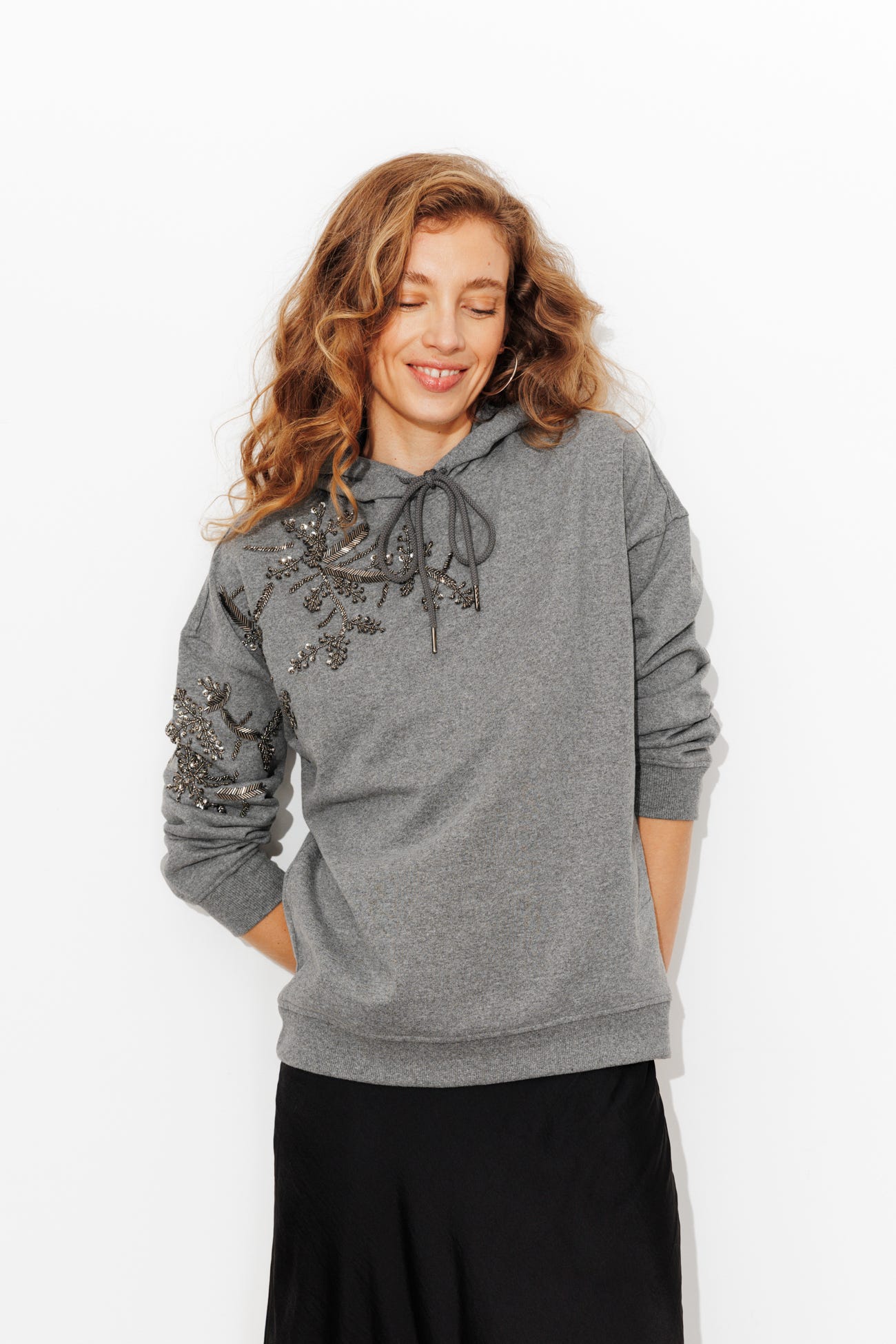 Sweat-shirt brodé Femme