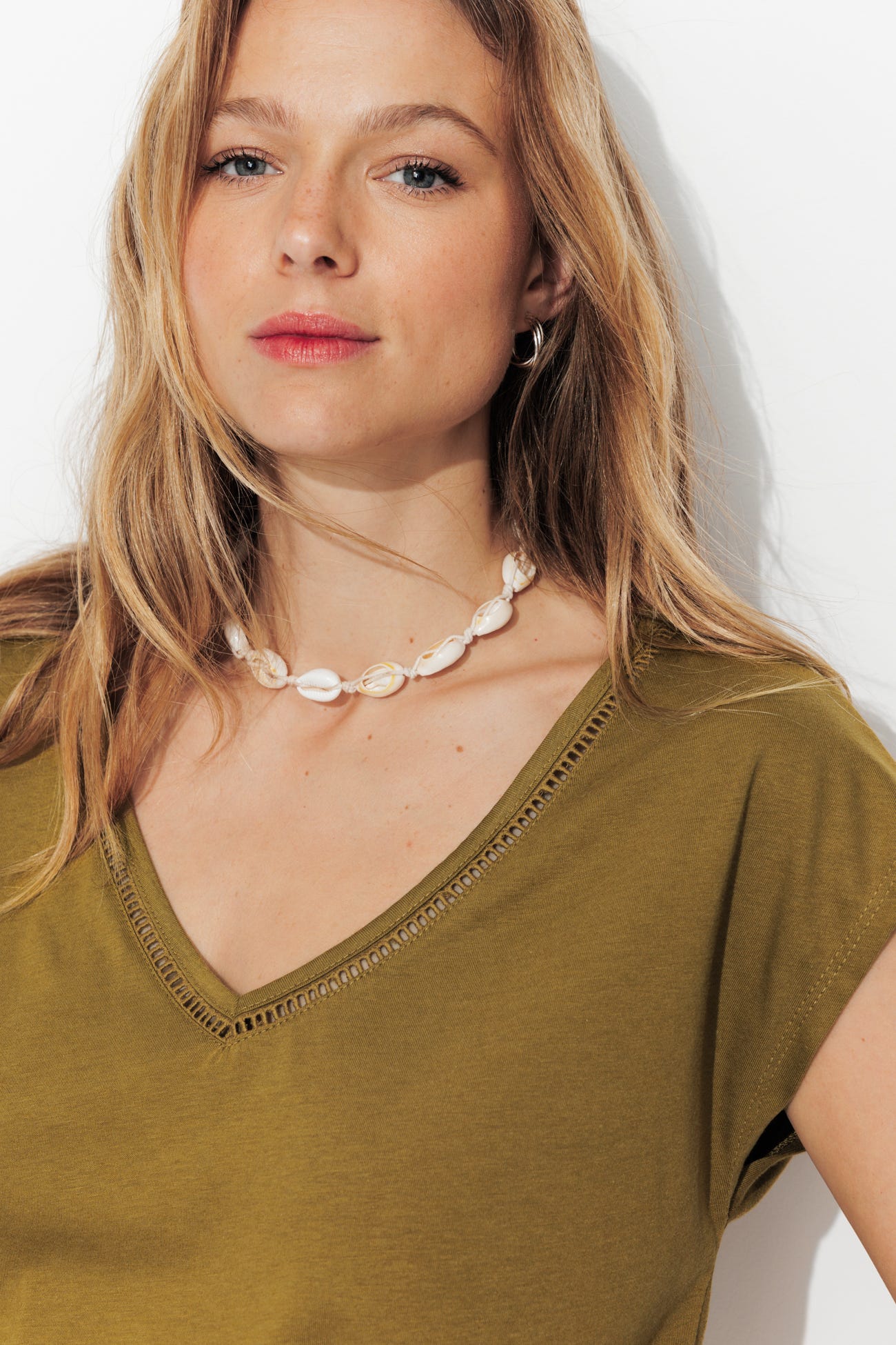 T-shirt col V uni Femme