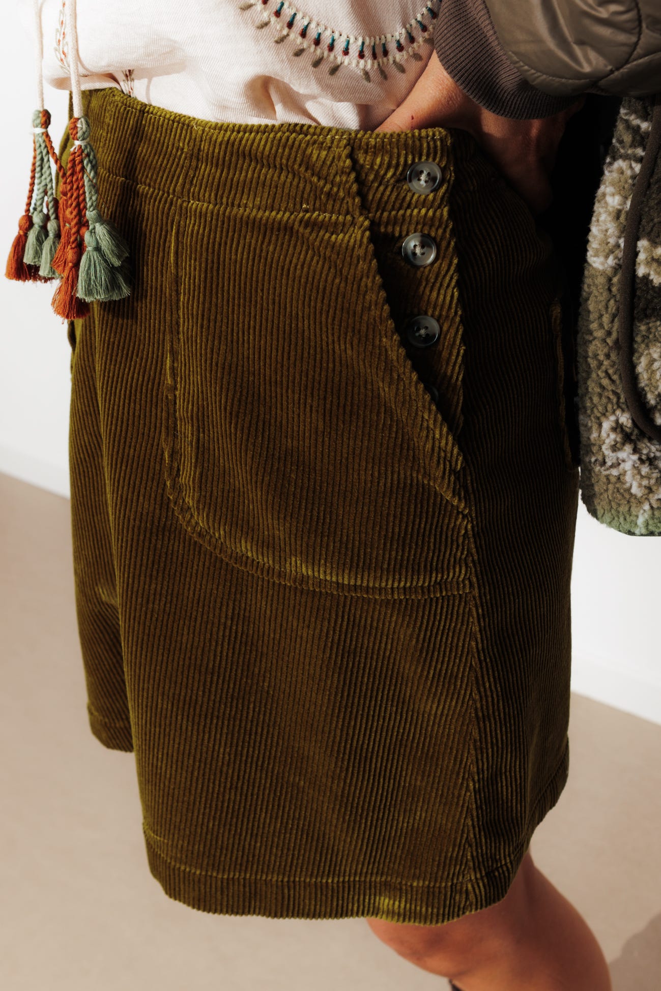 Short corduroy skirt