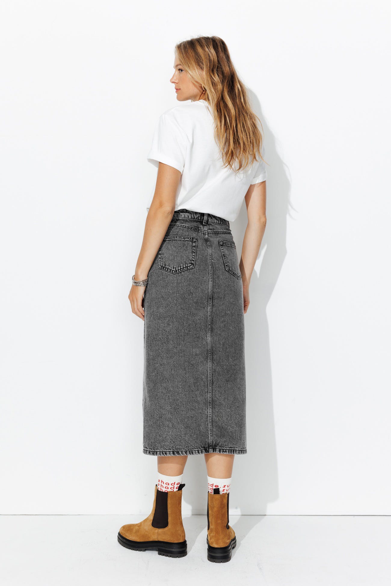 Gonna denim inserto ricamato