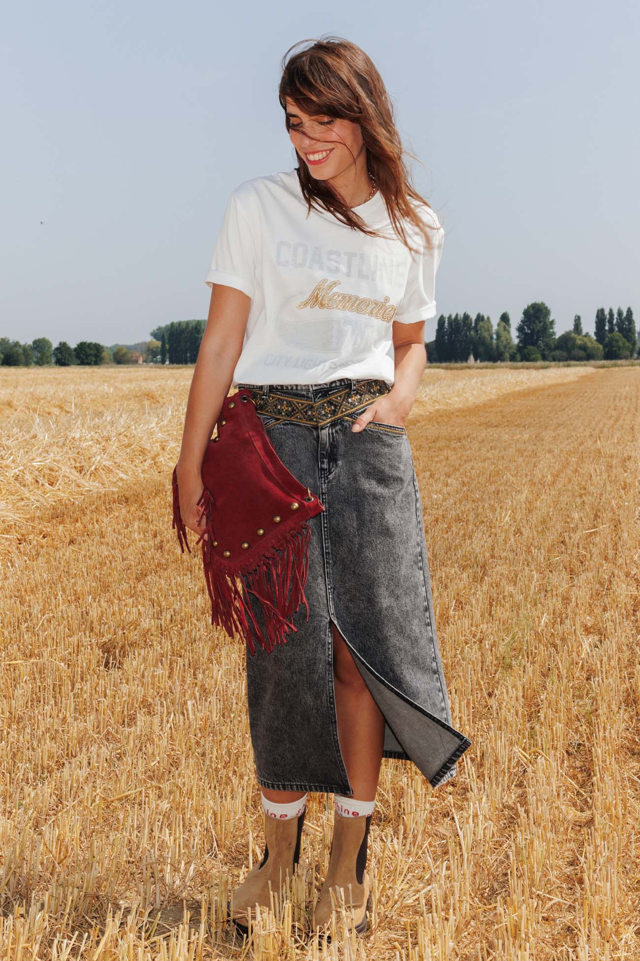 Gonna denim inserto ricamato