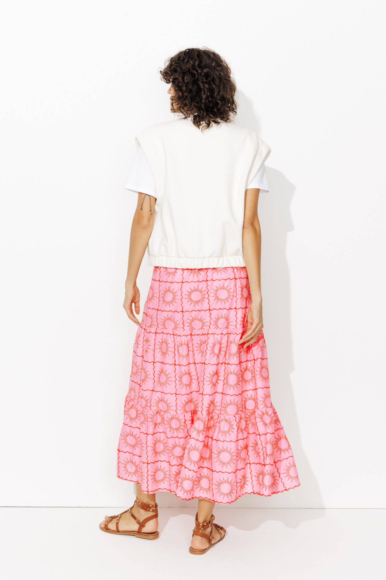 Embroidered cotton skirt