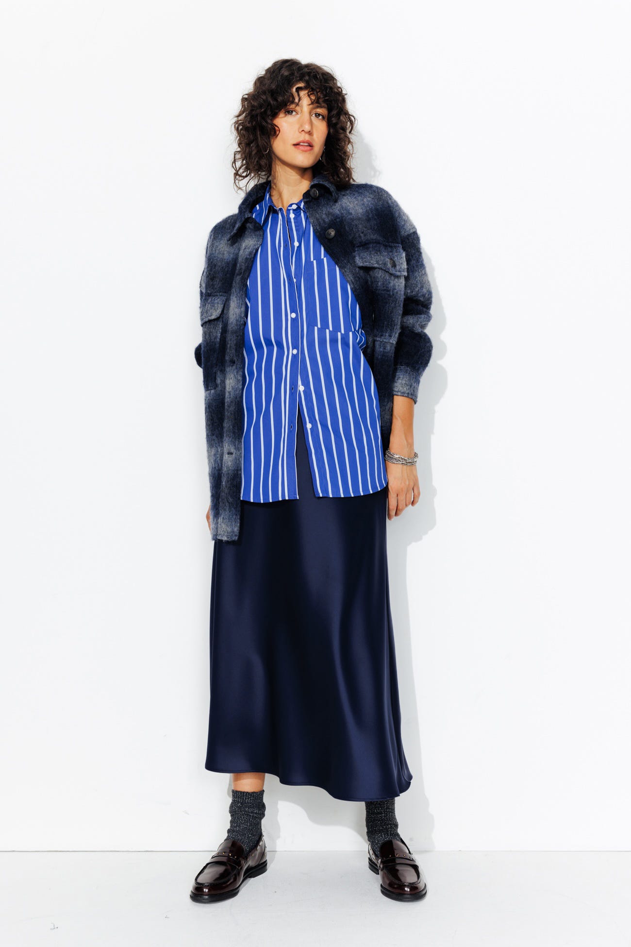 Jupe midi en satin Femme