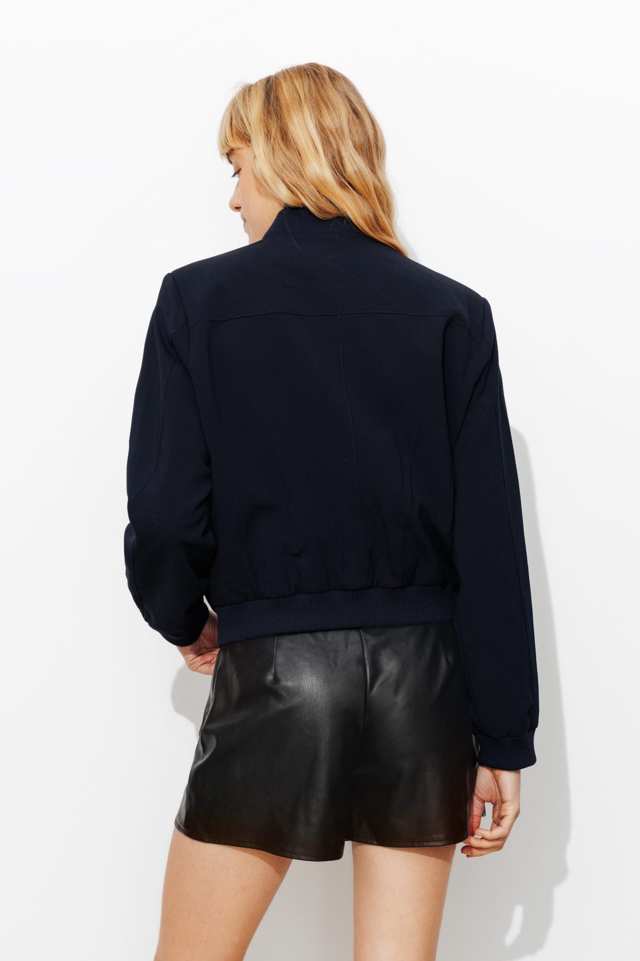 Mini-jupe short en simili
