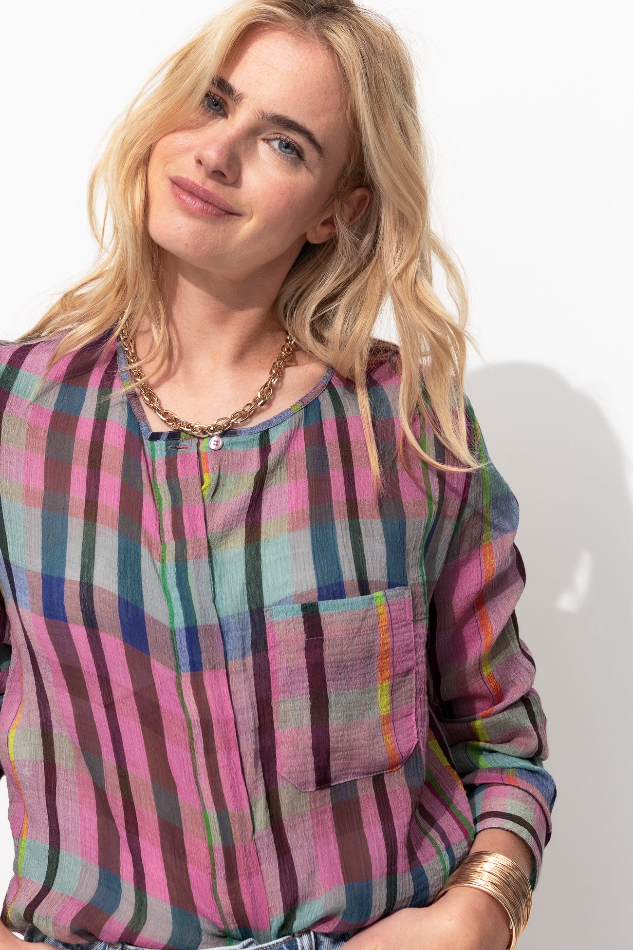 Camicia sgualcita tinta unita