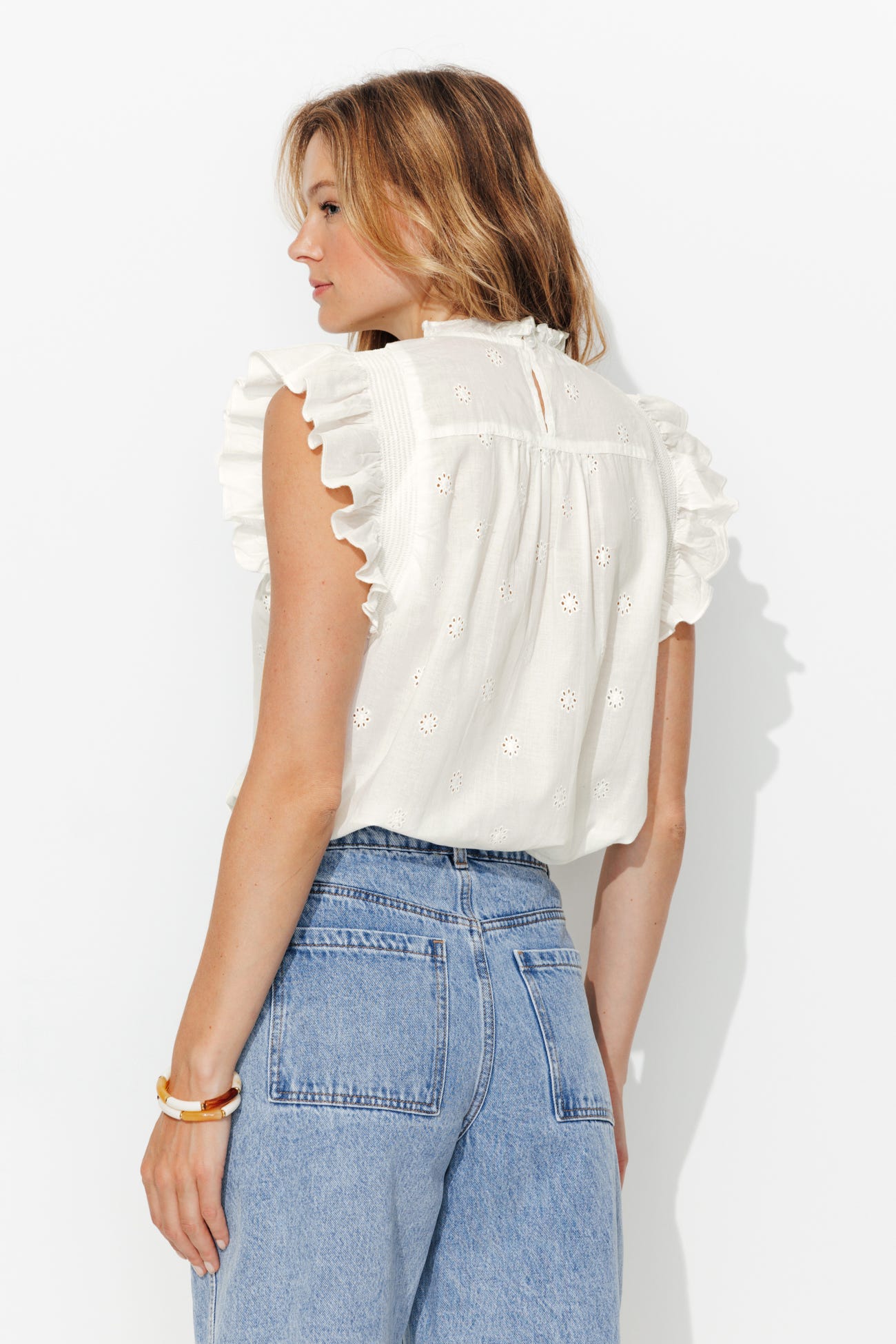 Blouse en broderie anglaise