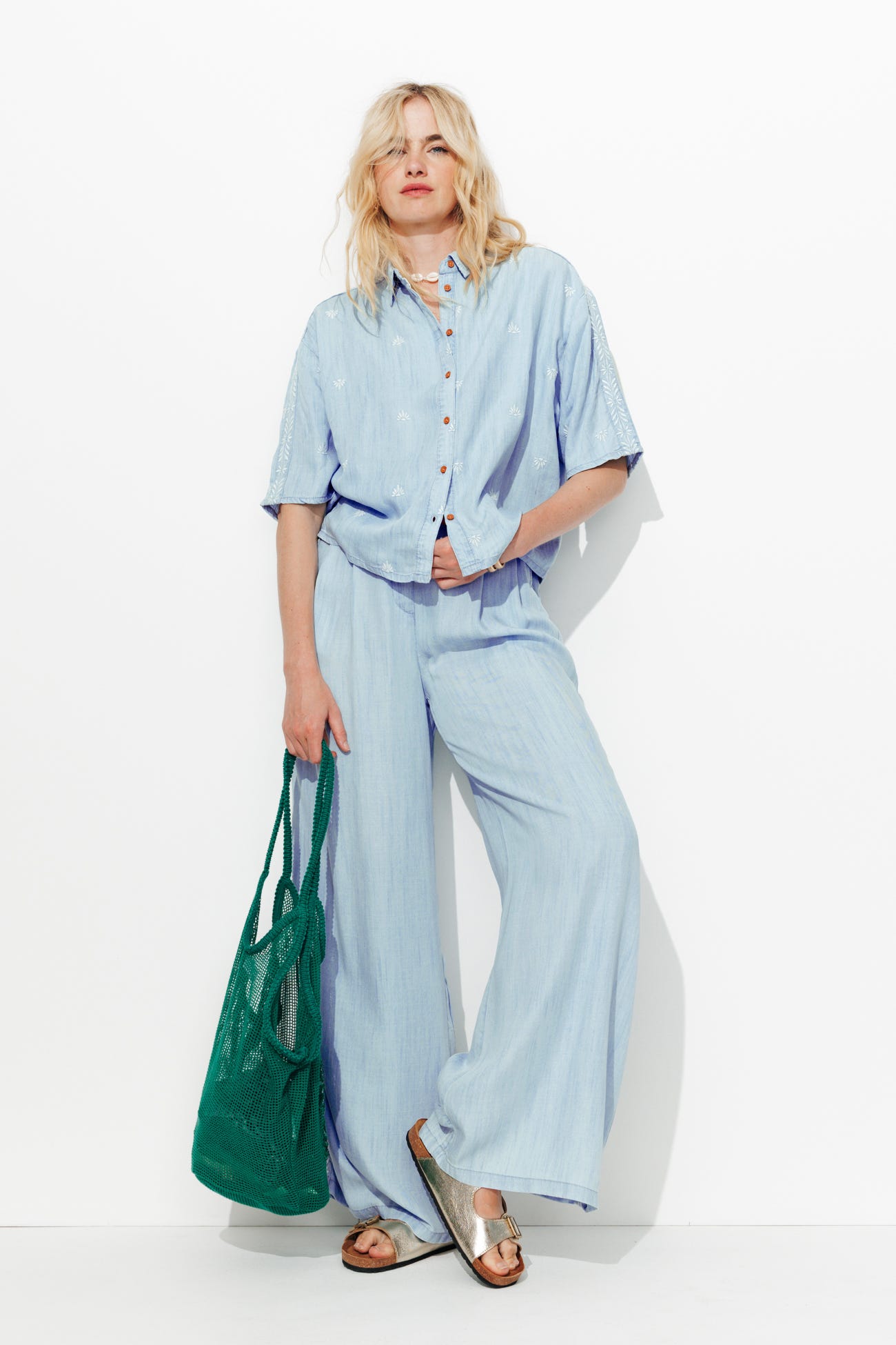 Chemise brodée Femme