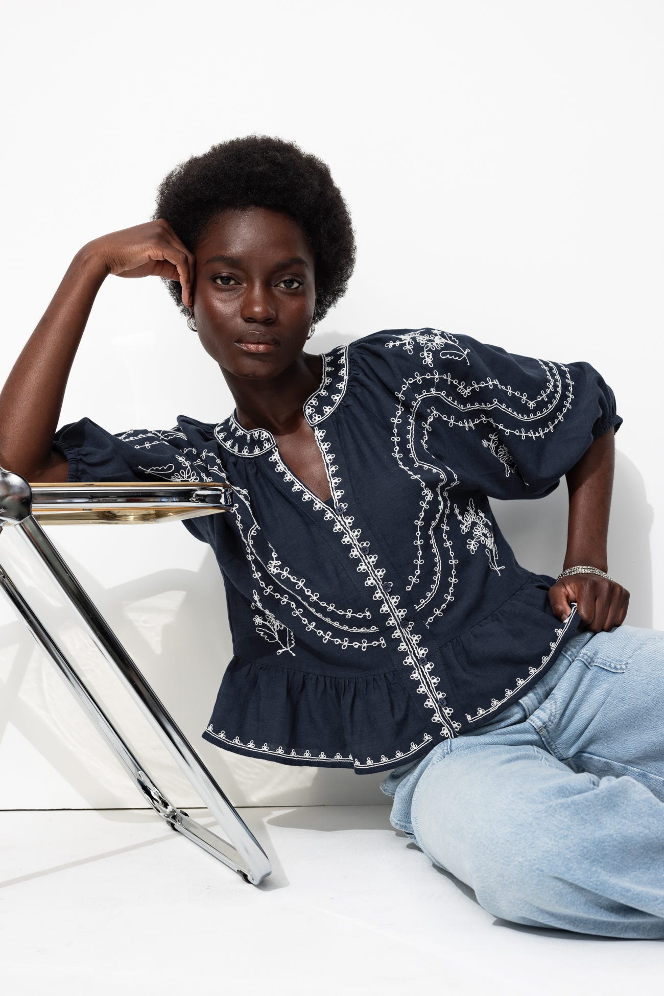 Blouse brodée Femme