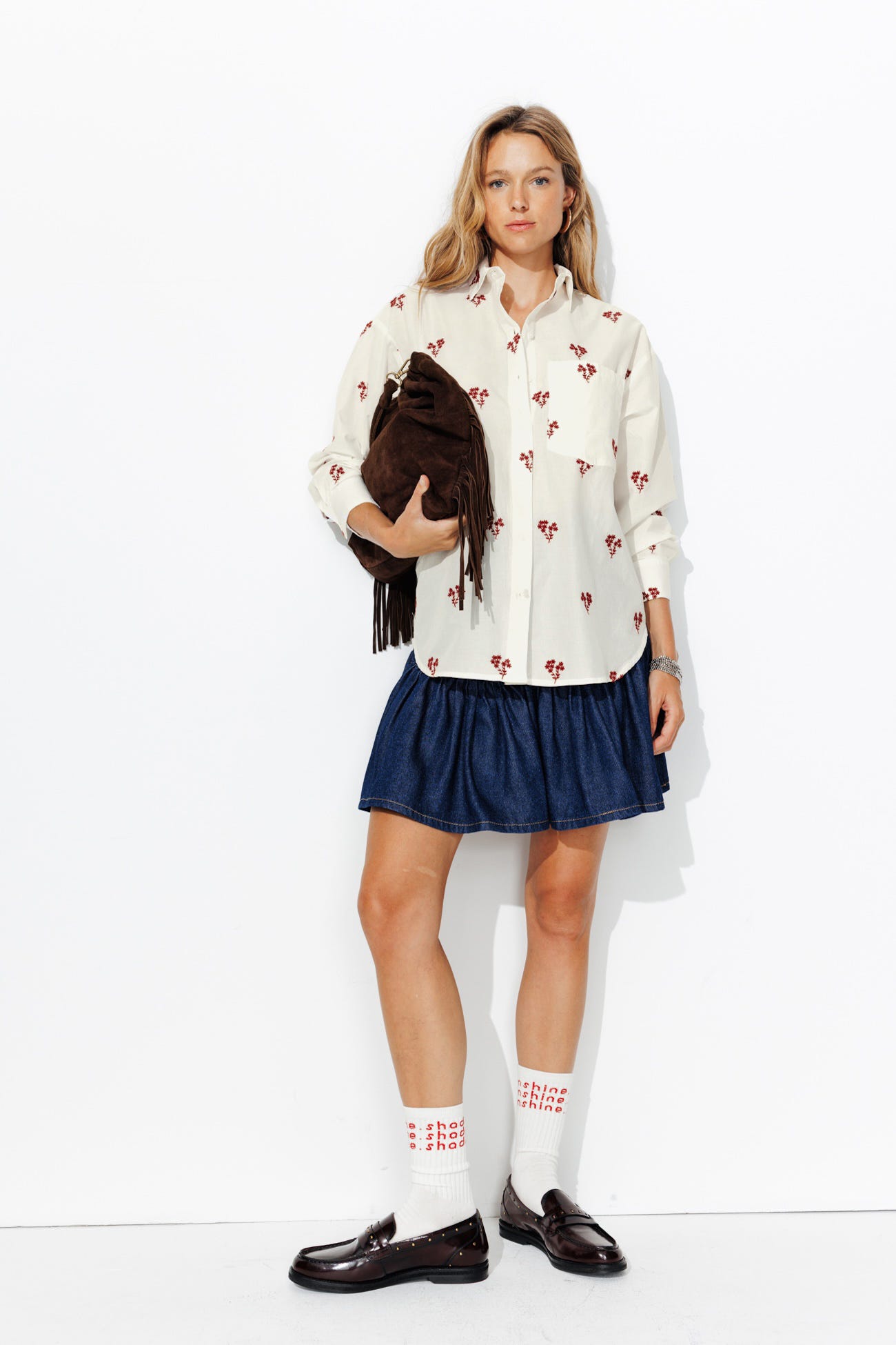 Camicia oversize righe ricami