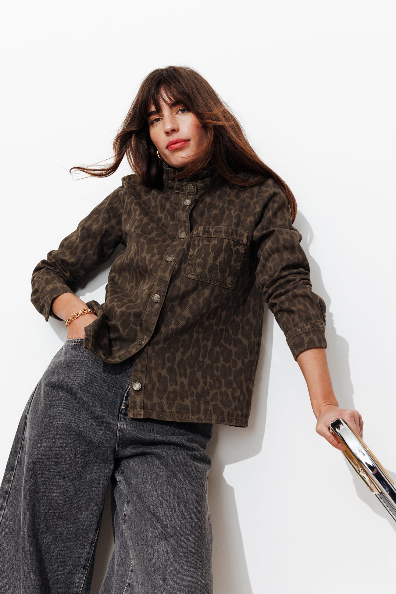 Overshirt leopardata in tela