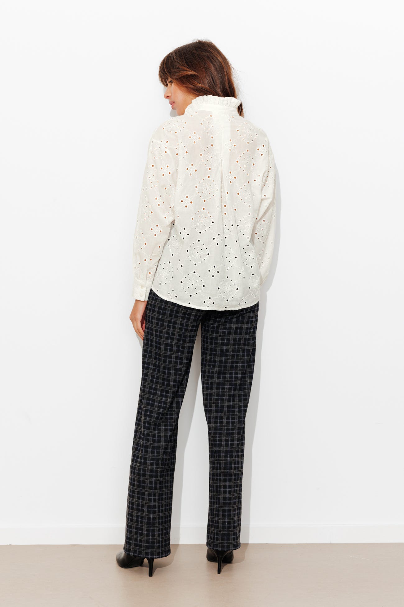 Camisa bordado inglés