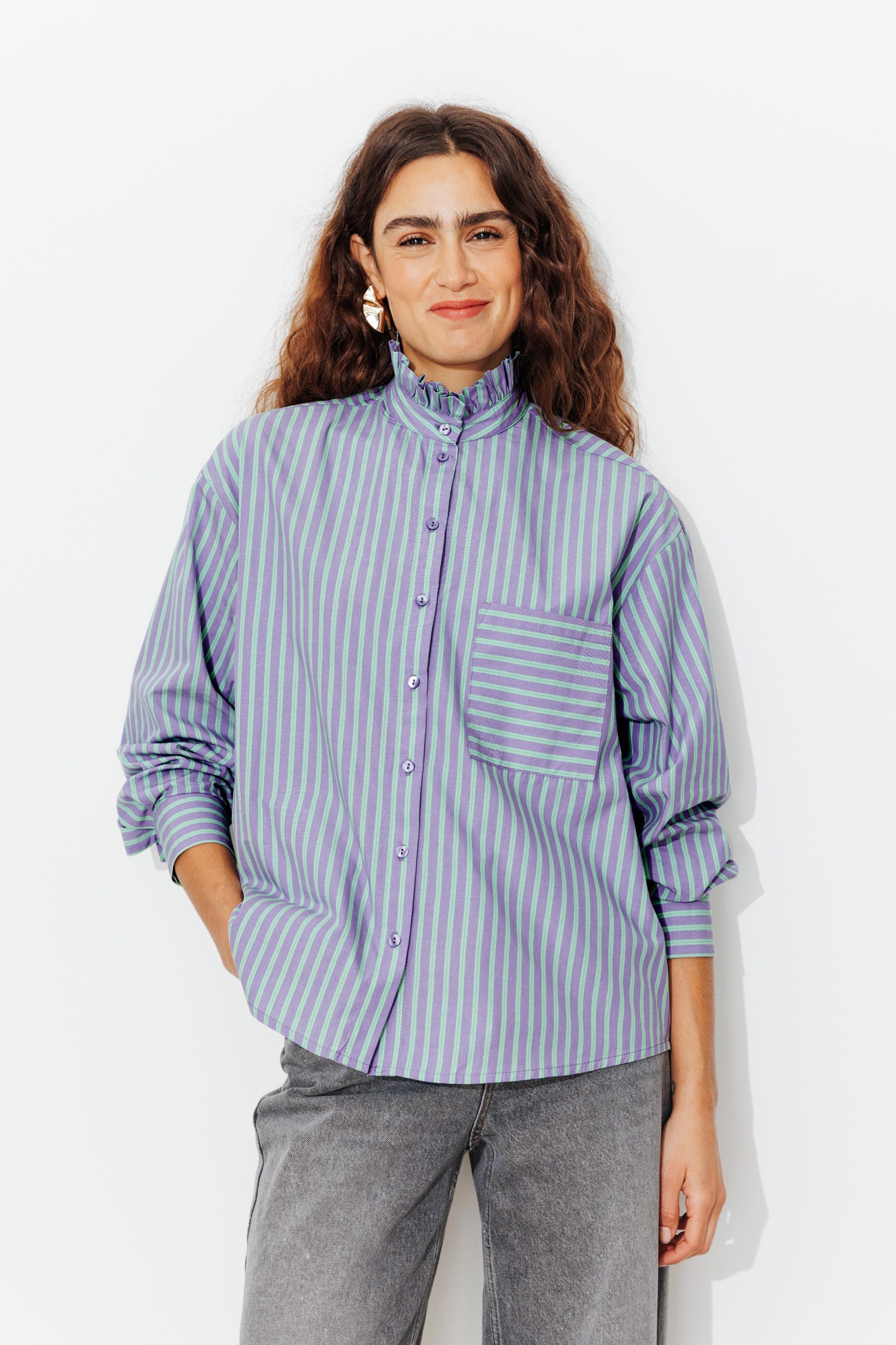 Chemise rayée col frou-frou