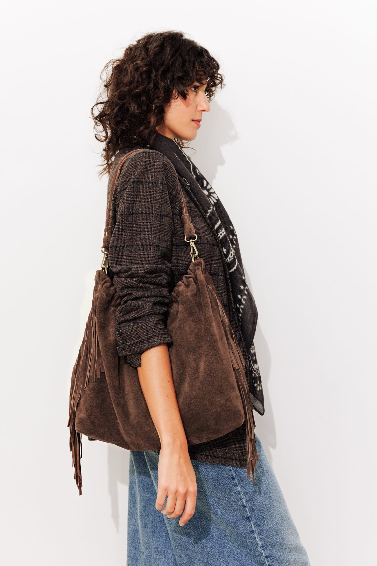 Bolso de piel con flecos