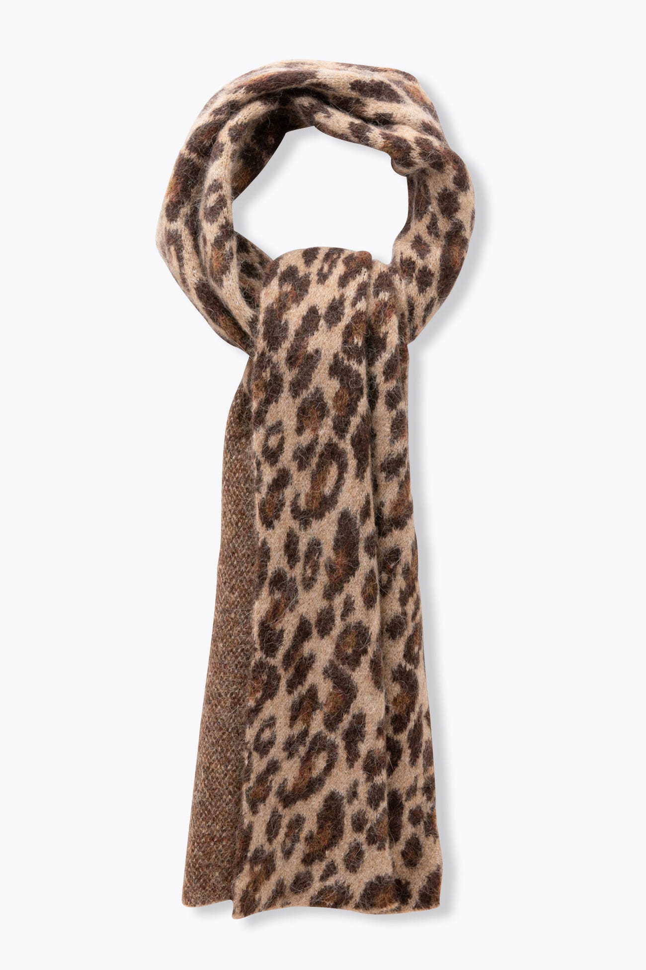 Leopard scarf