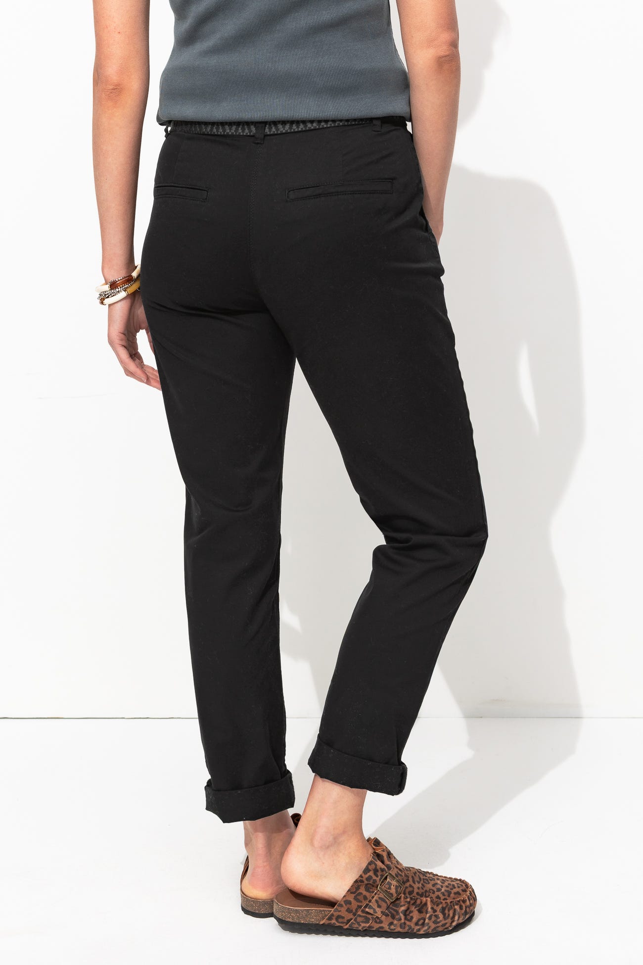 Pantaloni chino con cintura