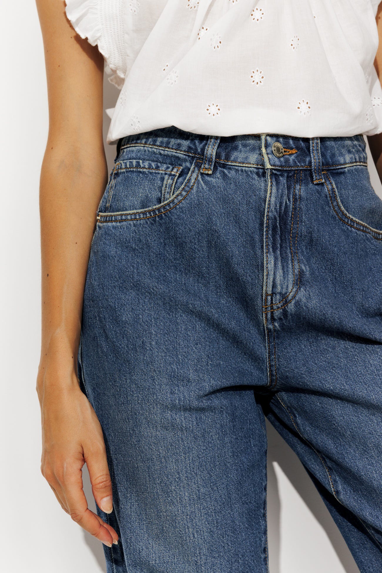 Ballonjeans mit hoher Taille