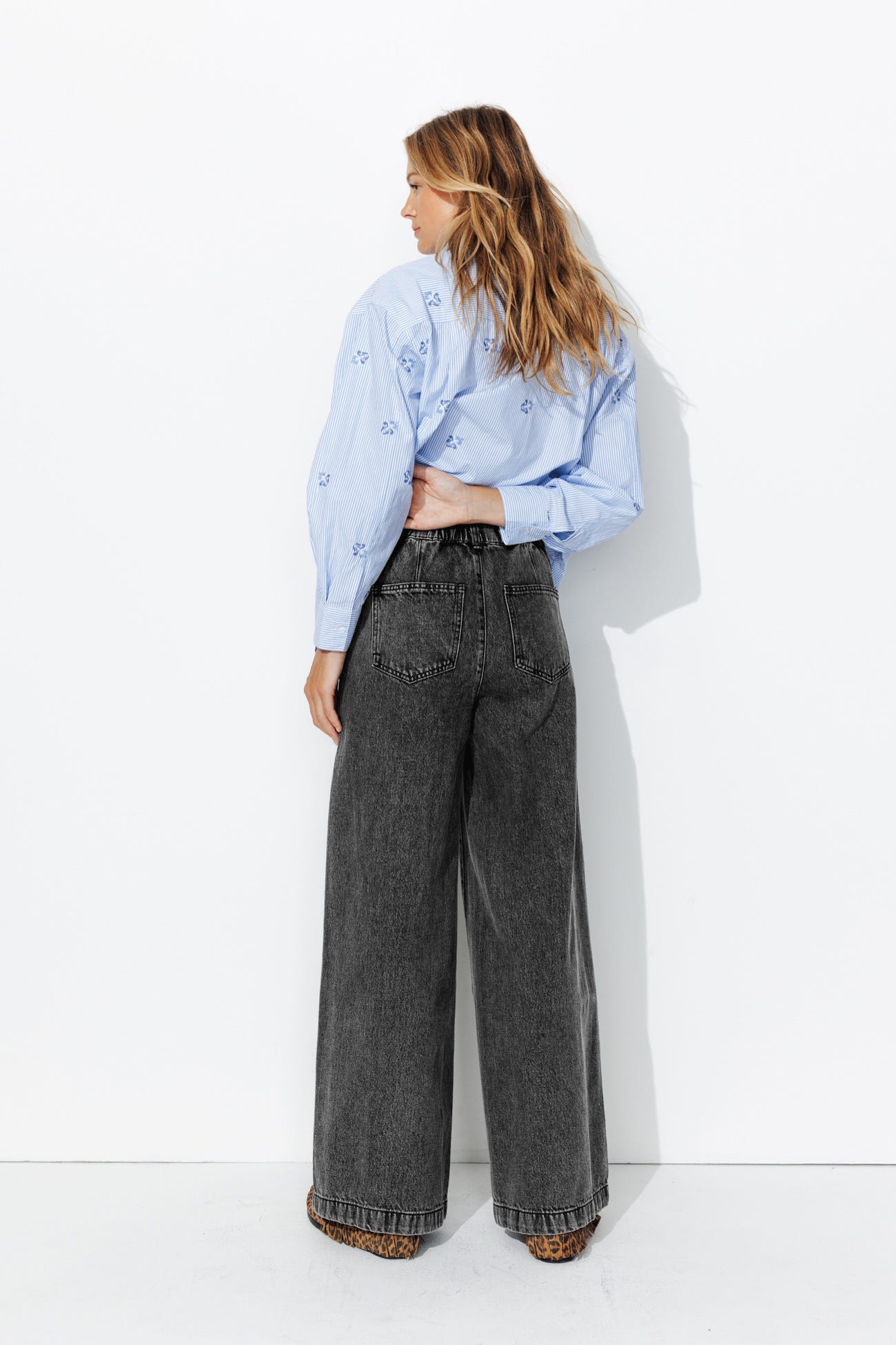Weite High Waist-Jeans